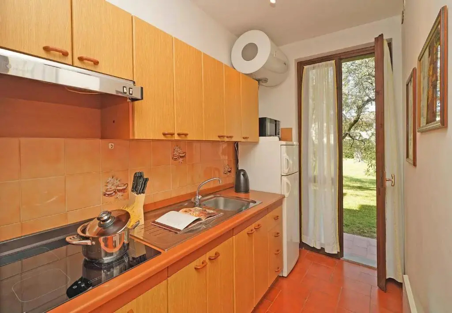 Lina's Apartment  in Moniga del Garda