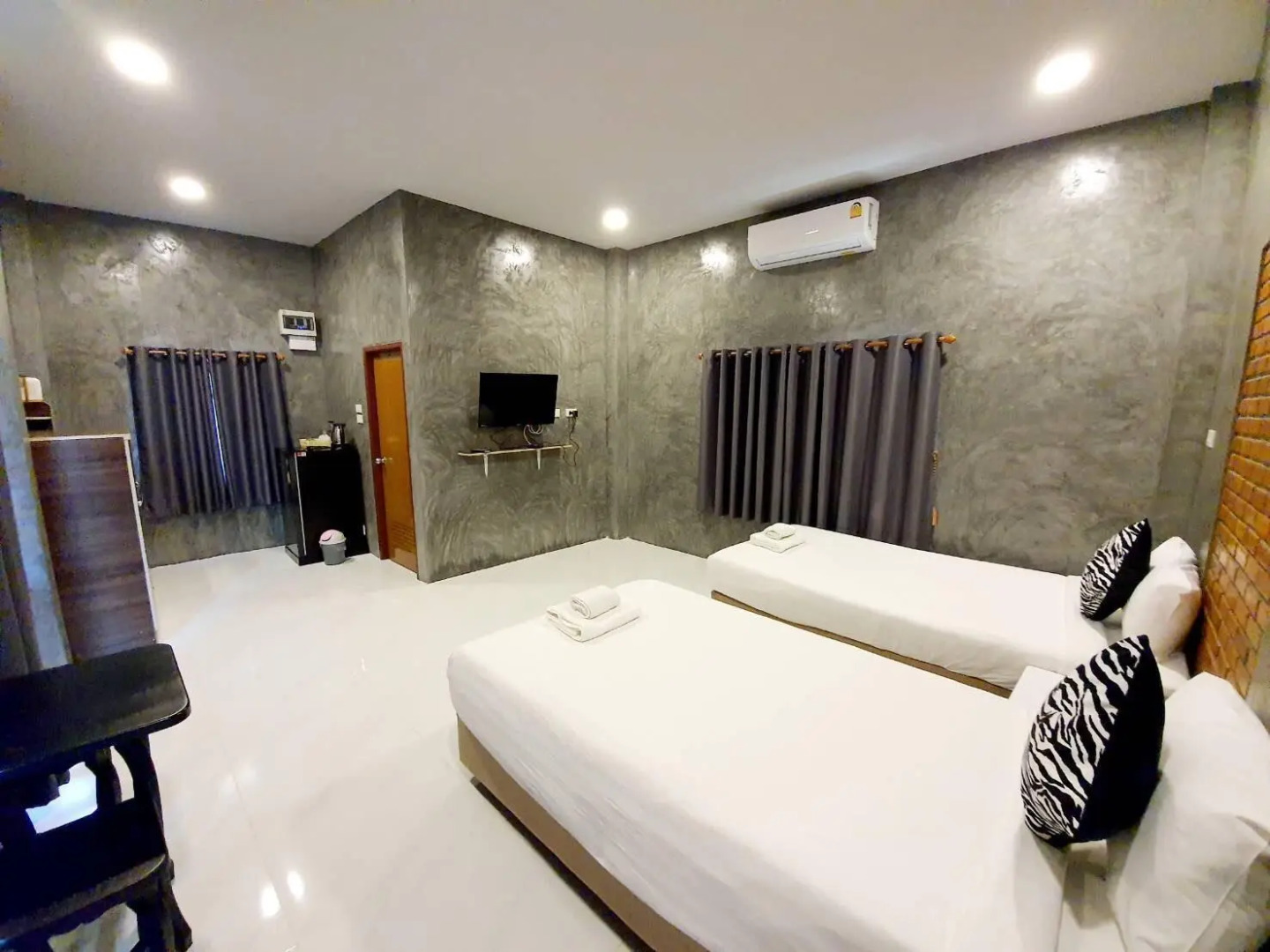 B Tel Chomthong Resort Chiang Mai