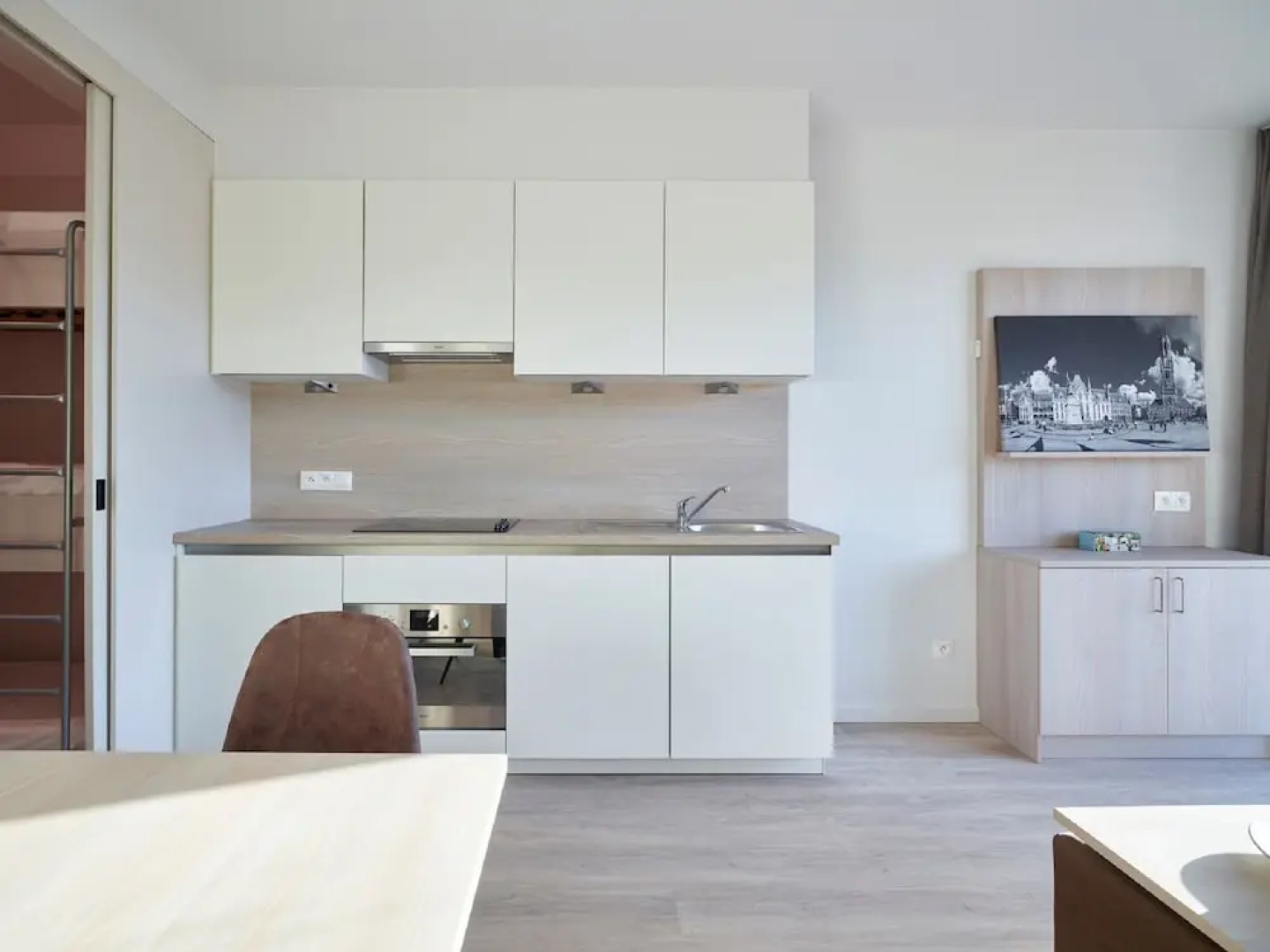 Modern Apartment With a Dishwasher Near Jabbeke