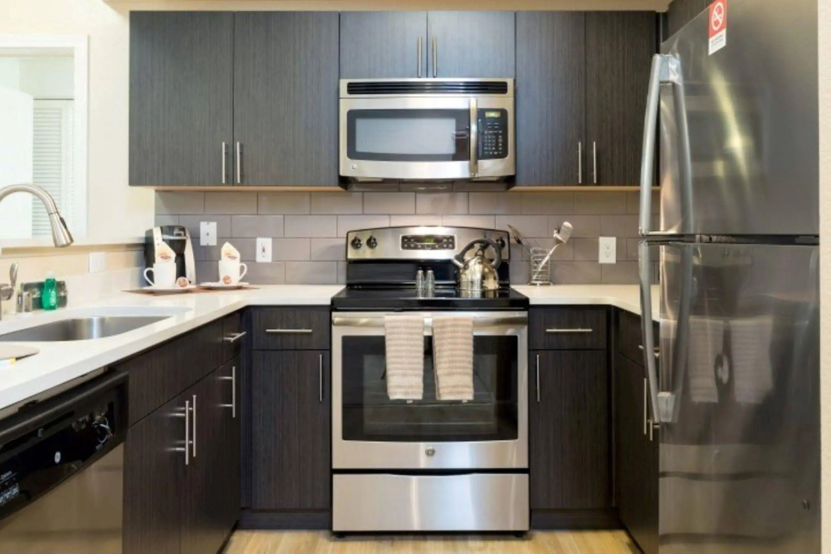 Global Luxury Suites at San Fernando