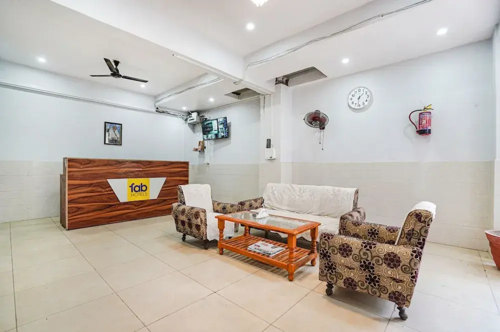 Fabhotel Siya Bihari