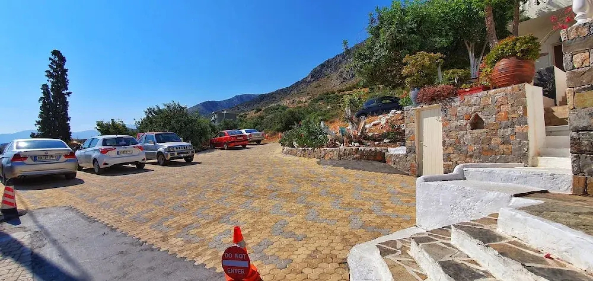 Room-one Private Studio With Stunning fu