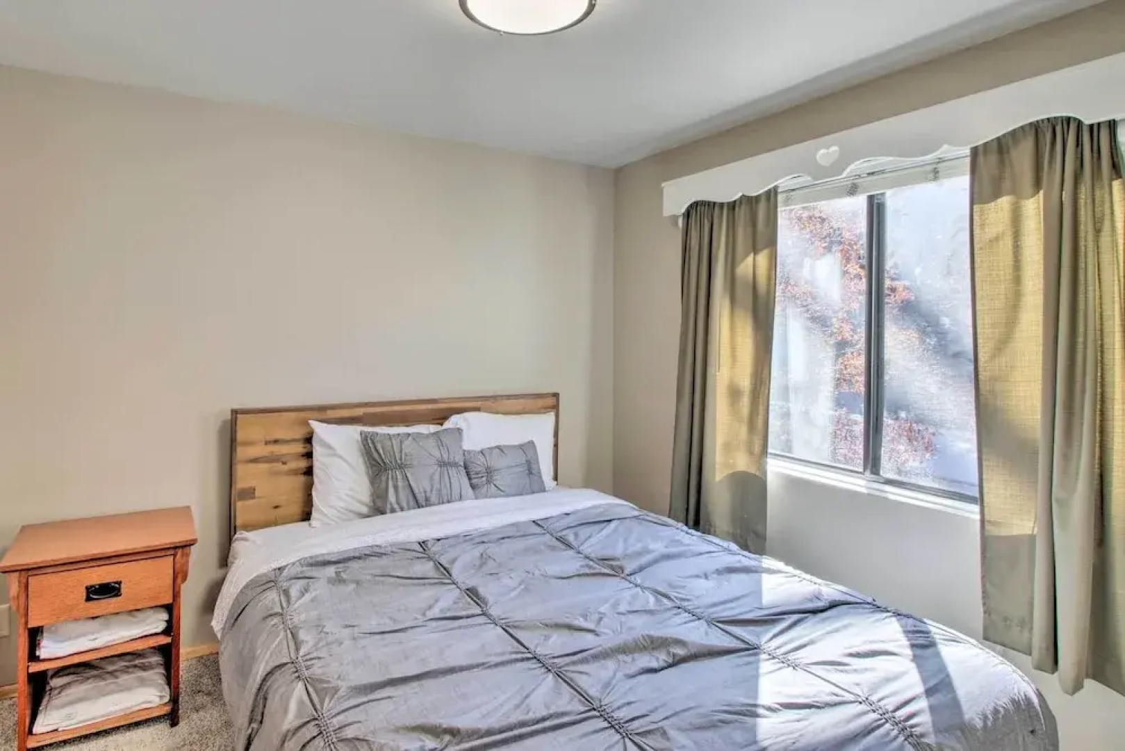 Idyllic Frazier Park Cabin: Views, Pool Table