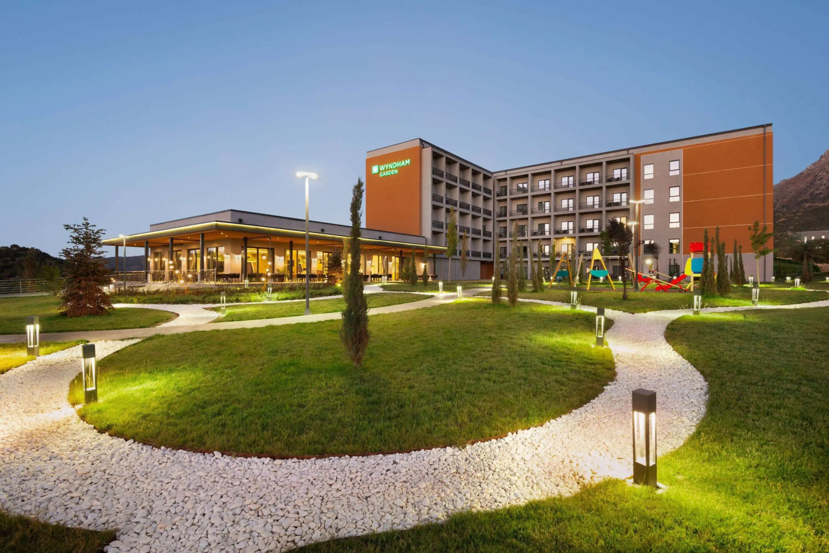 Wyndham Garden Zomin