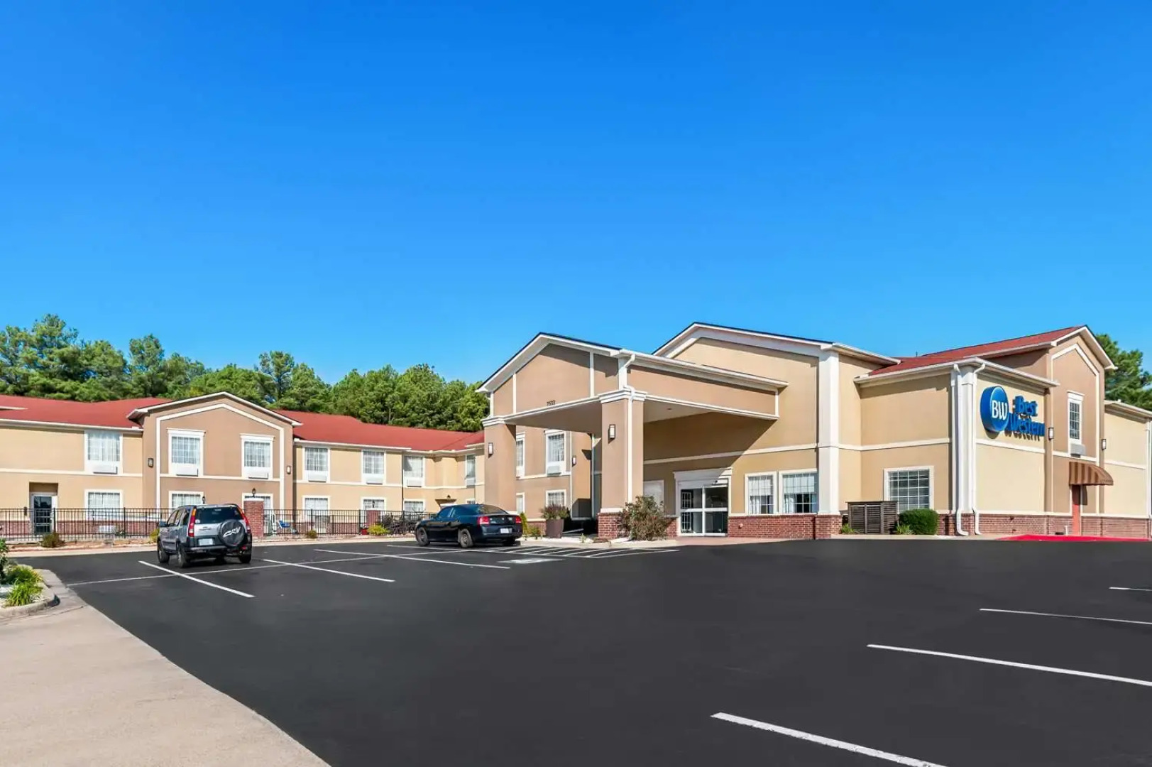 Best Western Plus Sherwood Inn & Suites