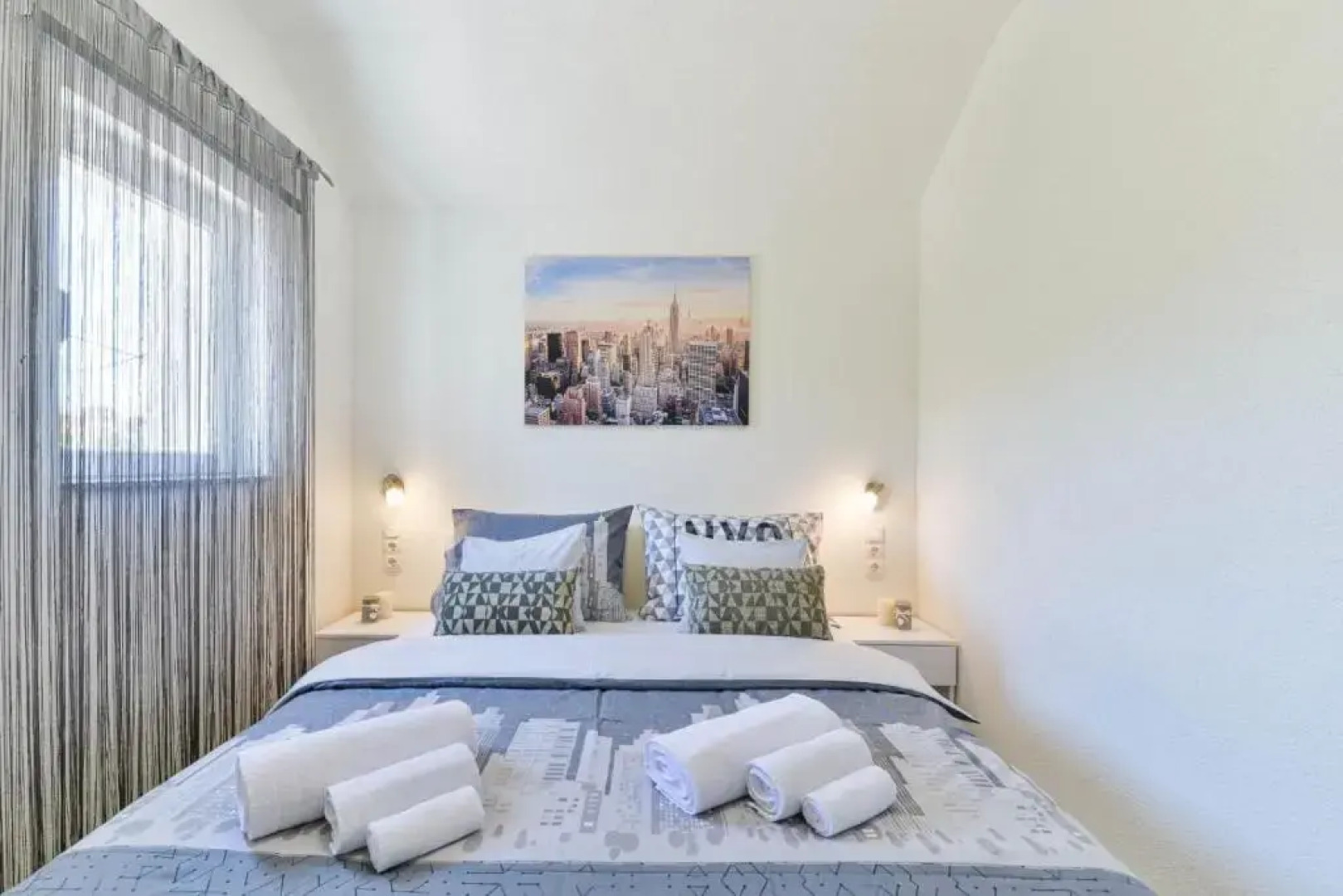 Pool apartment Leonardo