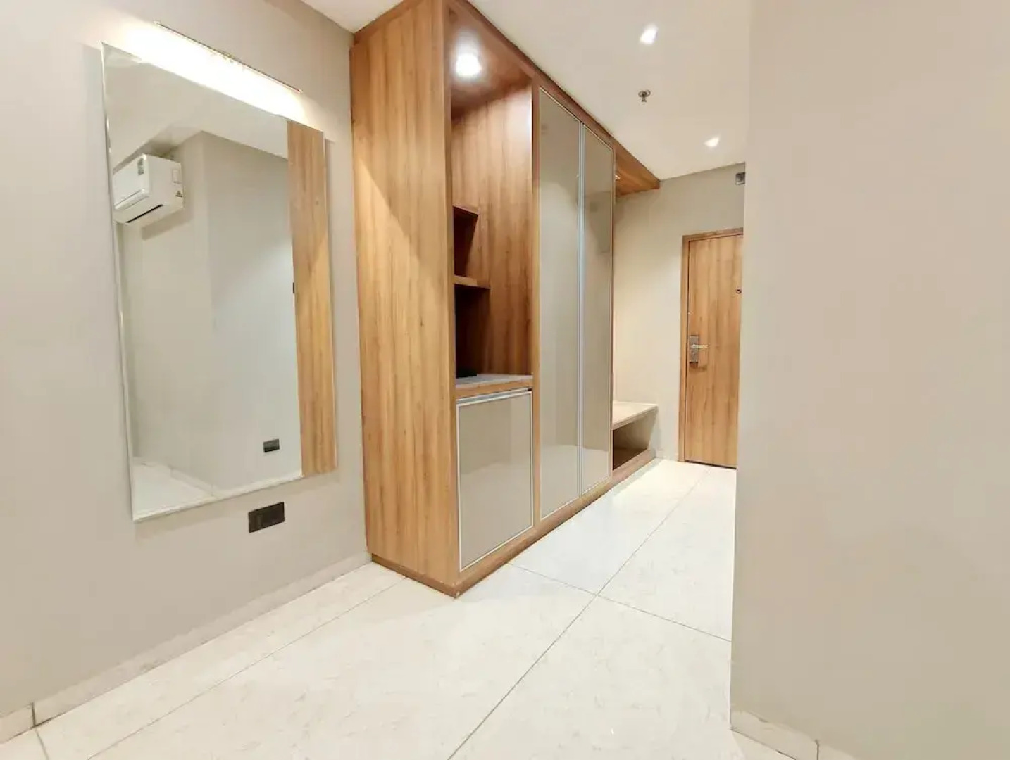 The Sky Imperial Hotel Kailash