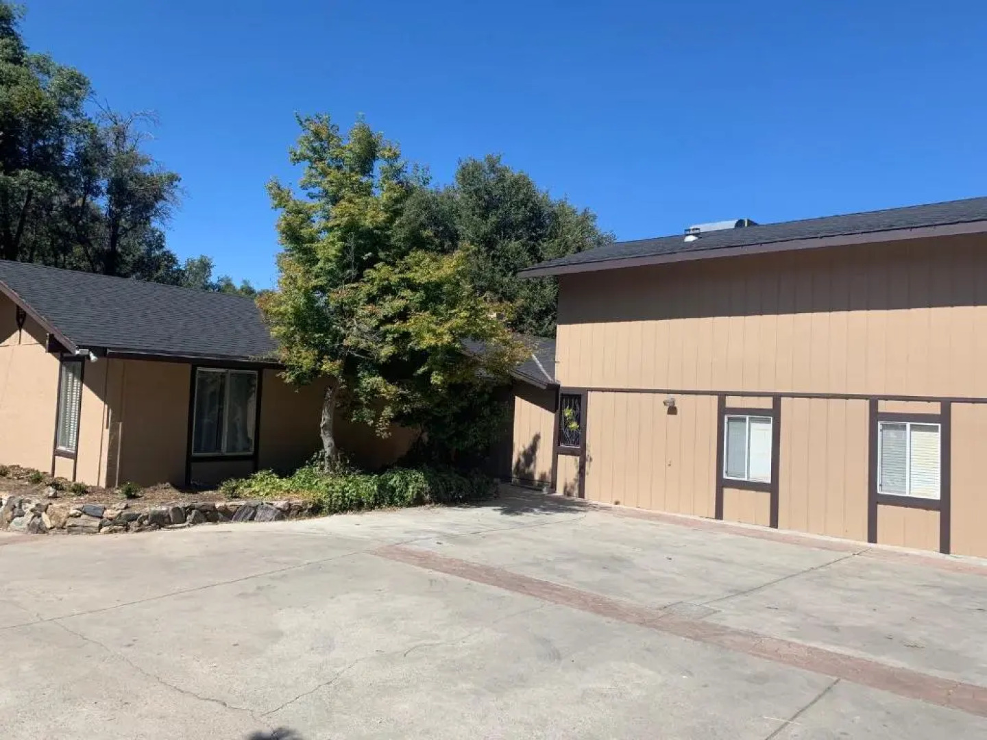 Mountain Trail Lodge & Vacation Rentals