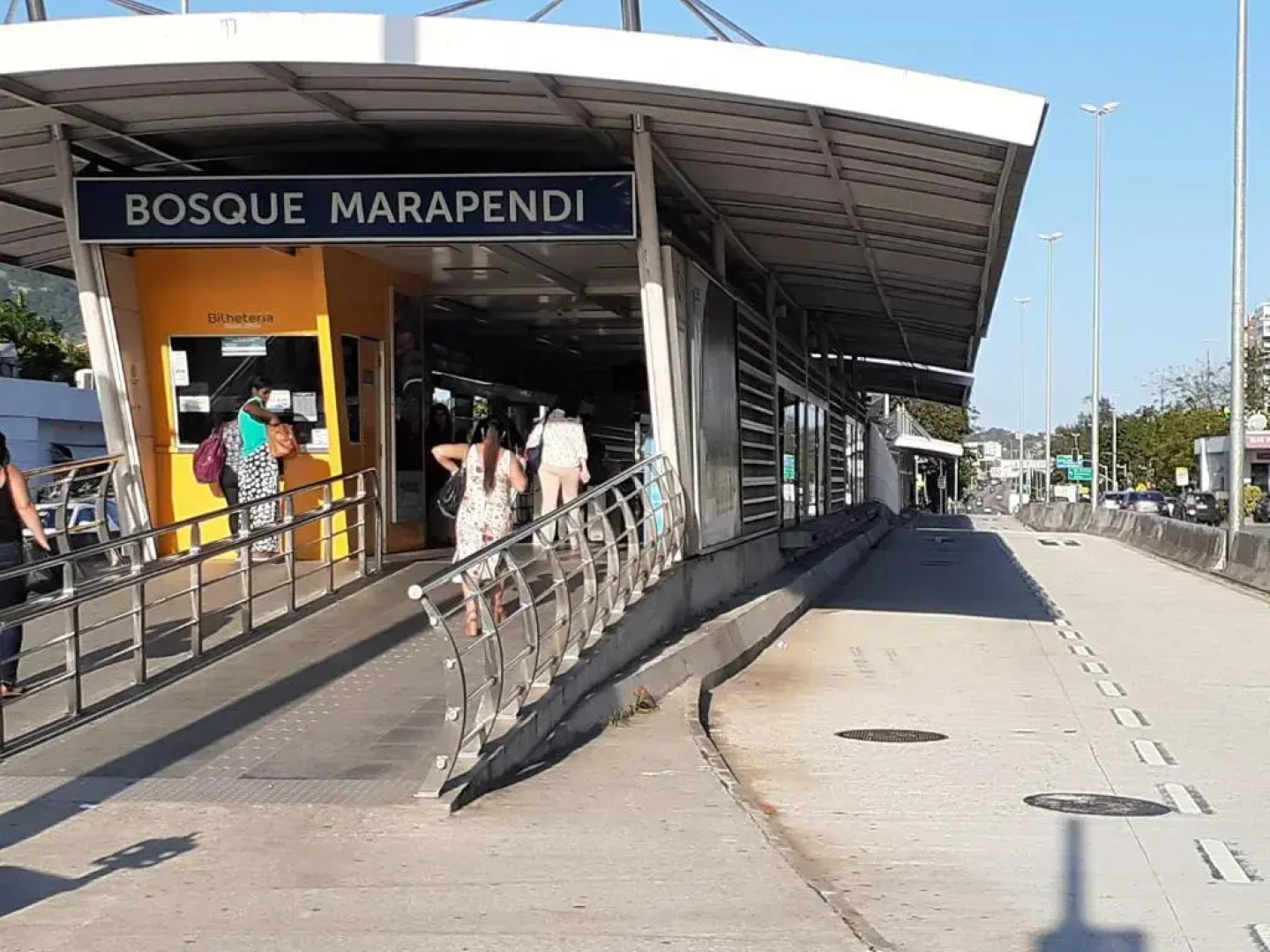 Quarto e Banheiro Exclusivos Barra da Tijuca em Apartamento Compartilhado