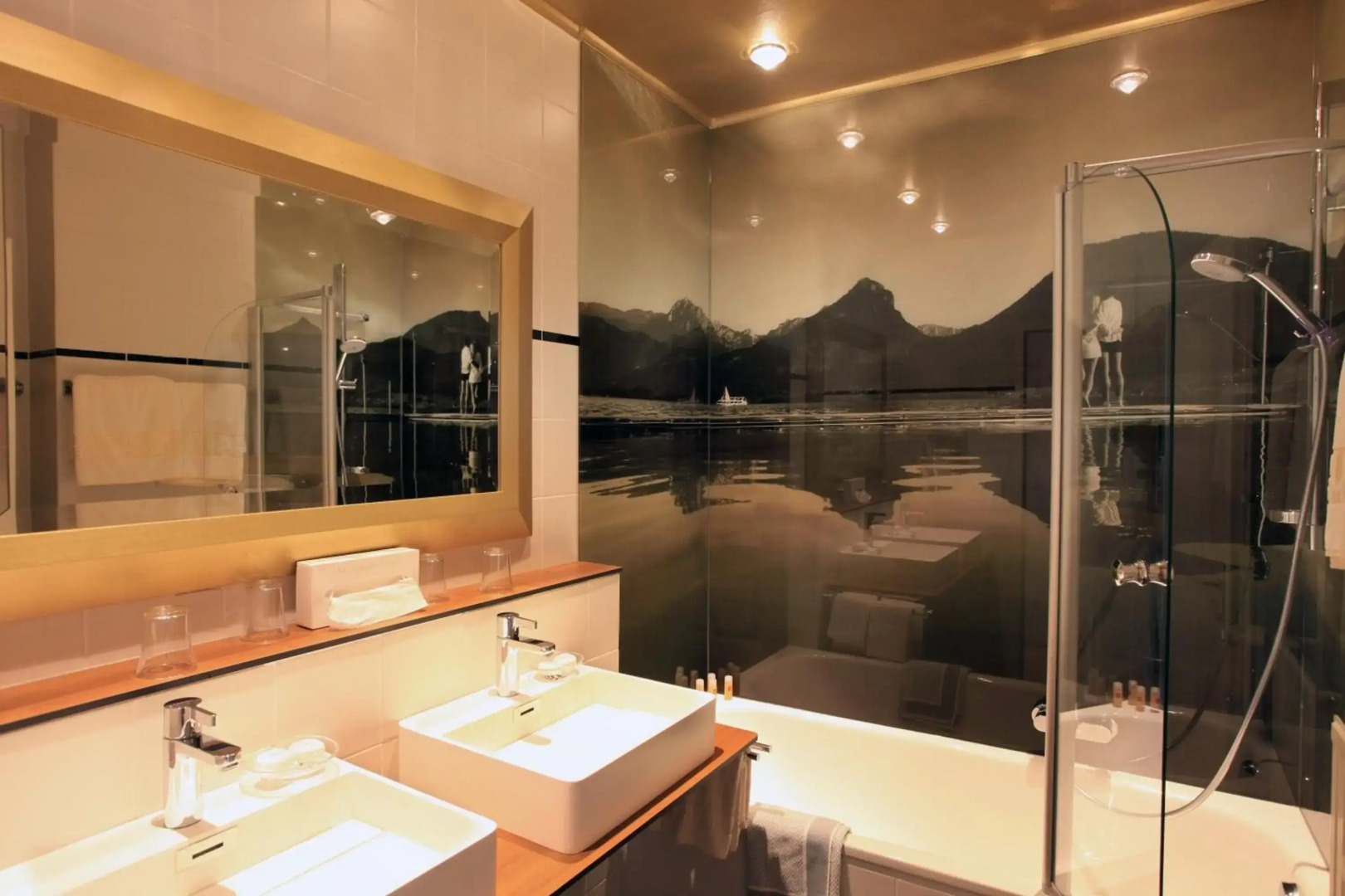 Romantik Residenz Ferienwohnungen Hotel Im Weissen Rössl