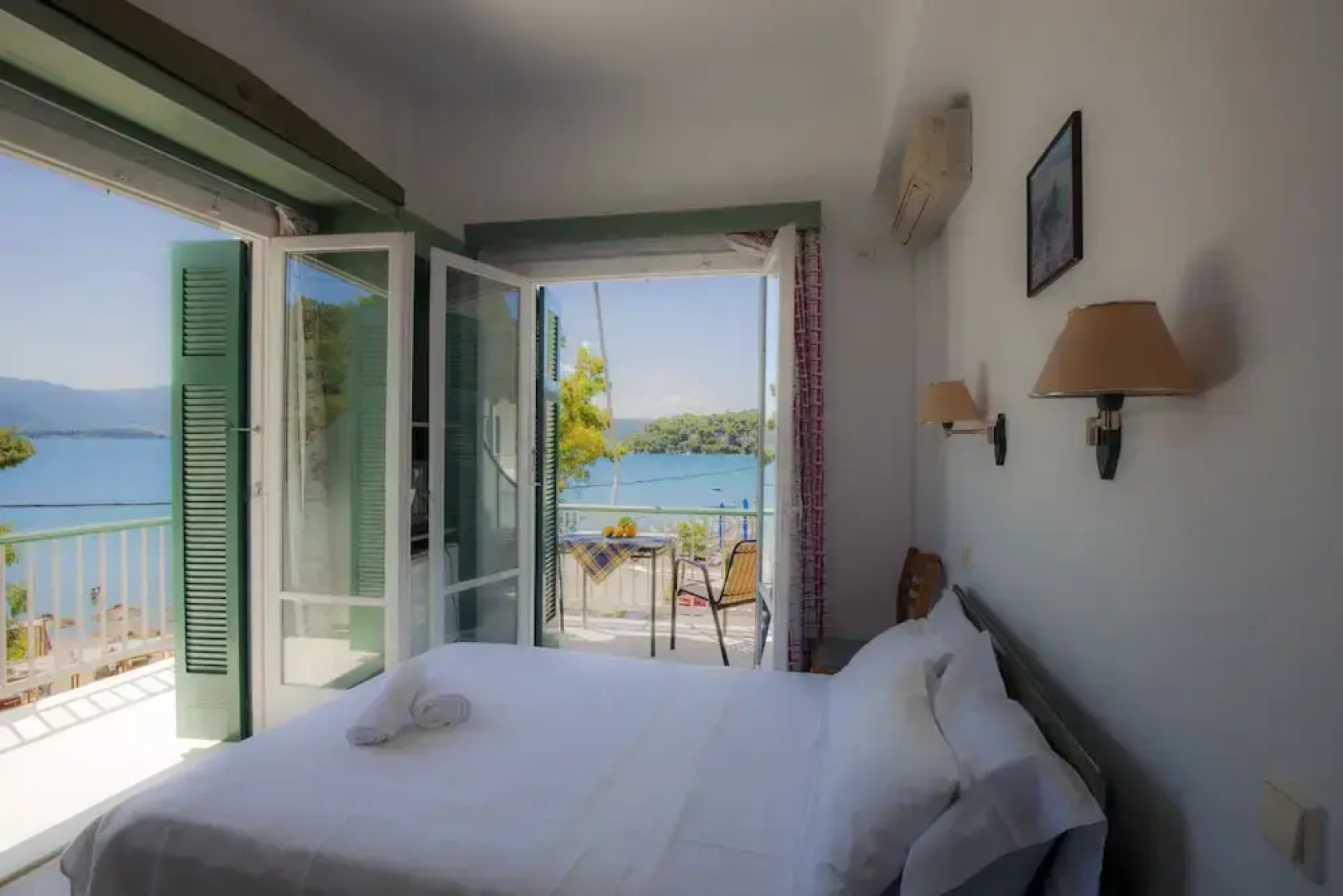Neorio Bay