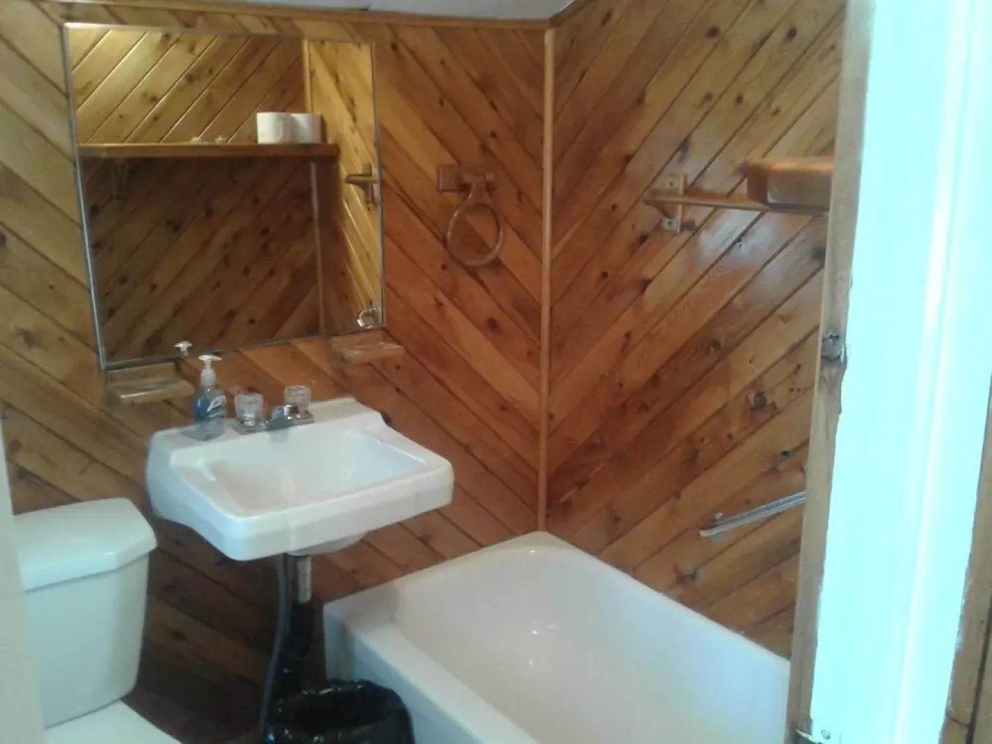 Minnehaha Camp Resort