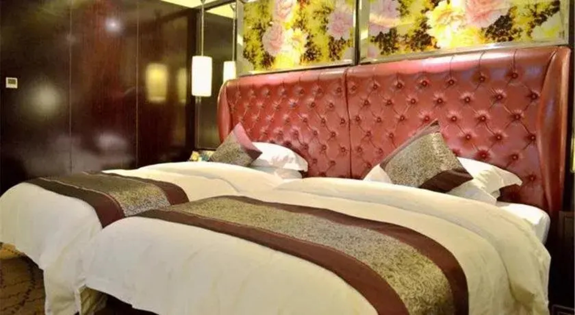 Venice Theme Hotel