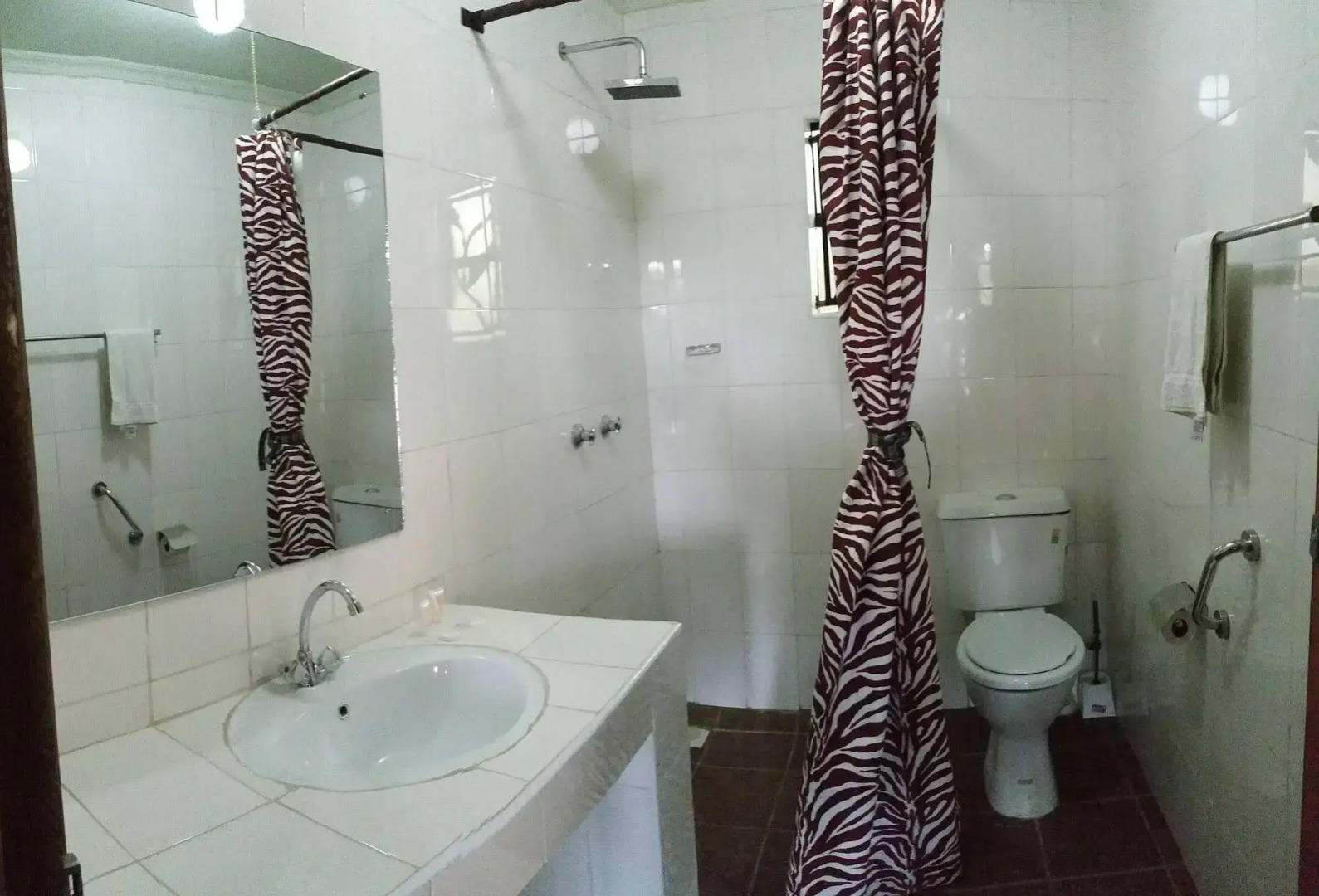 Osoita Lodge