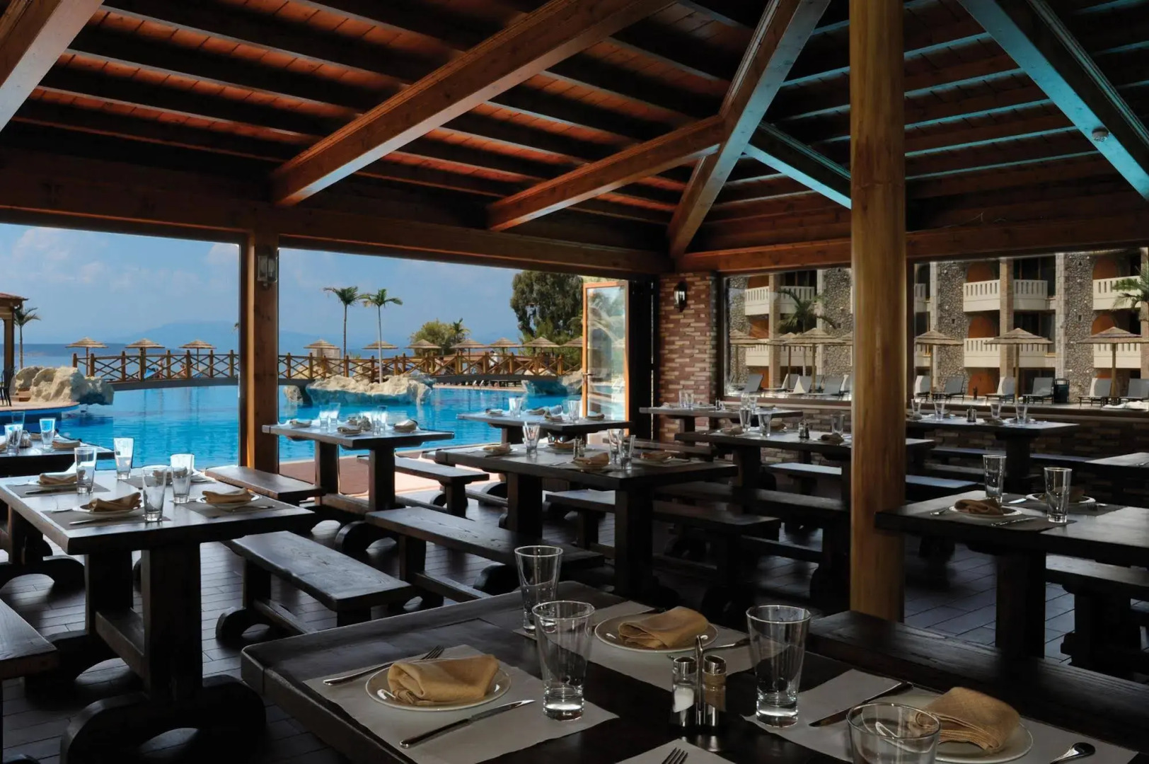 Seafos Luxury Resort & Spa