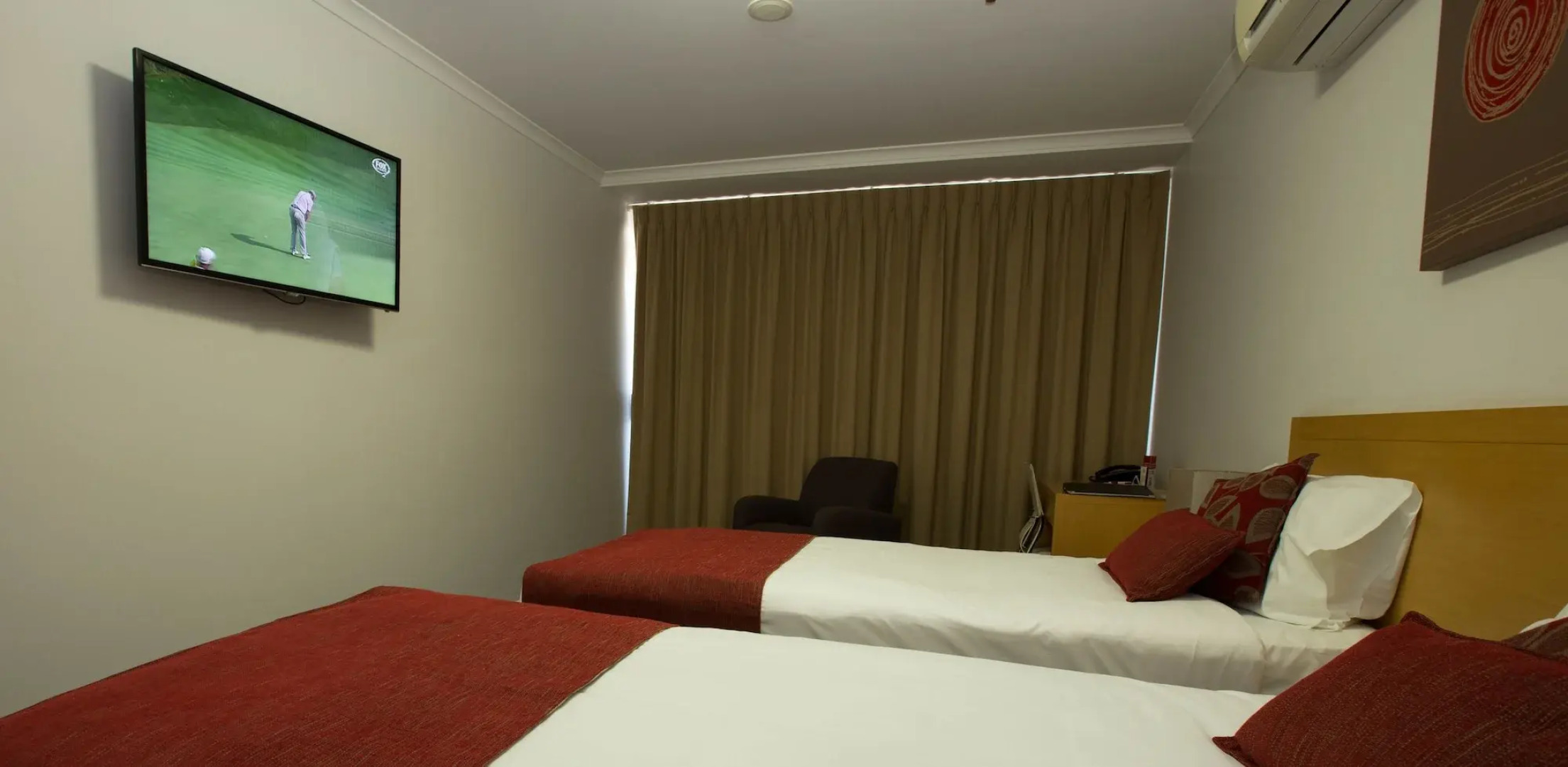 The Edge Apartment Hotel