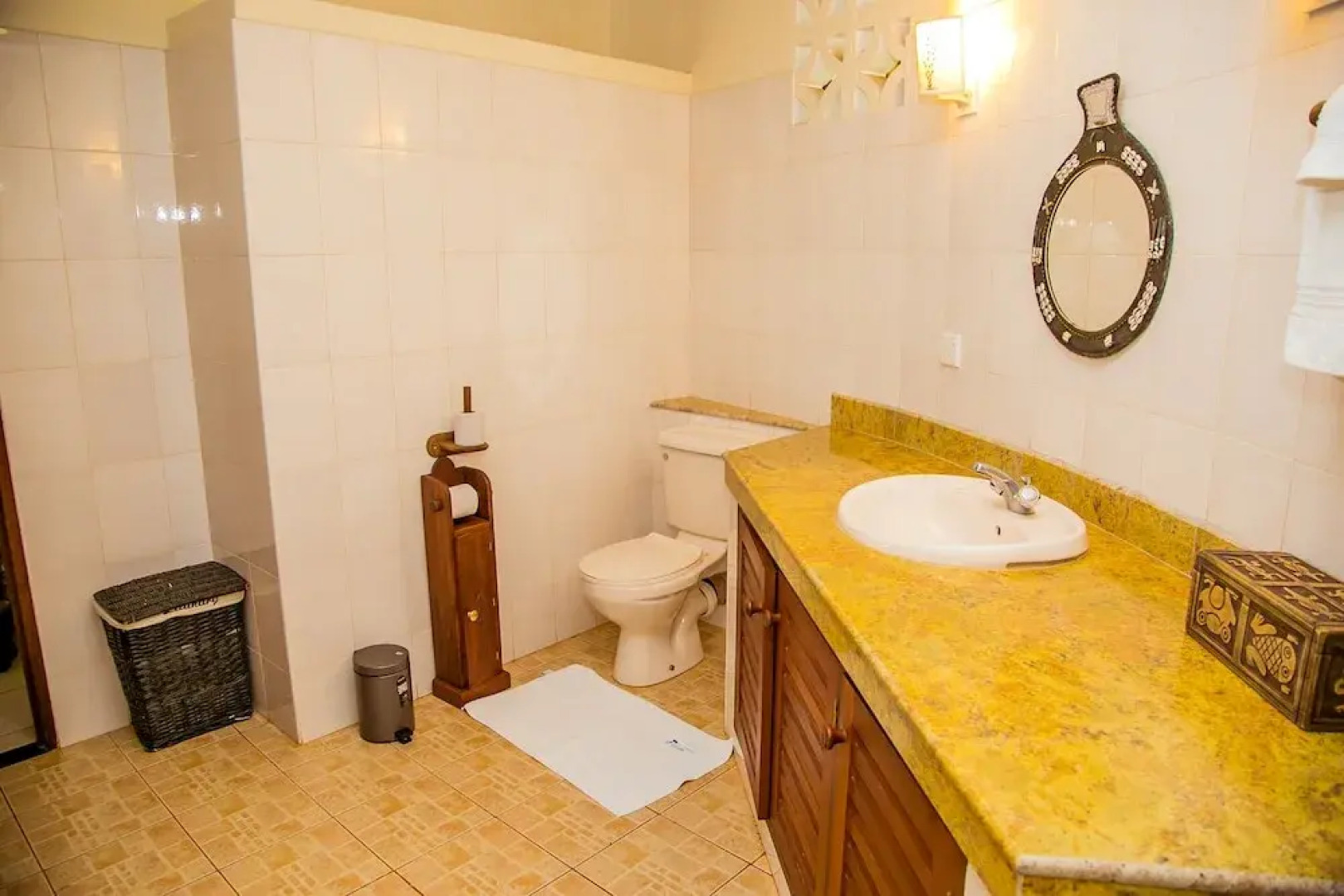 Villakwetu Cottages Diani Beach