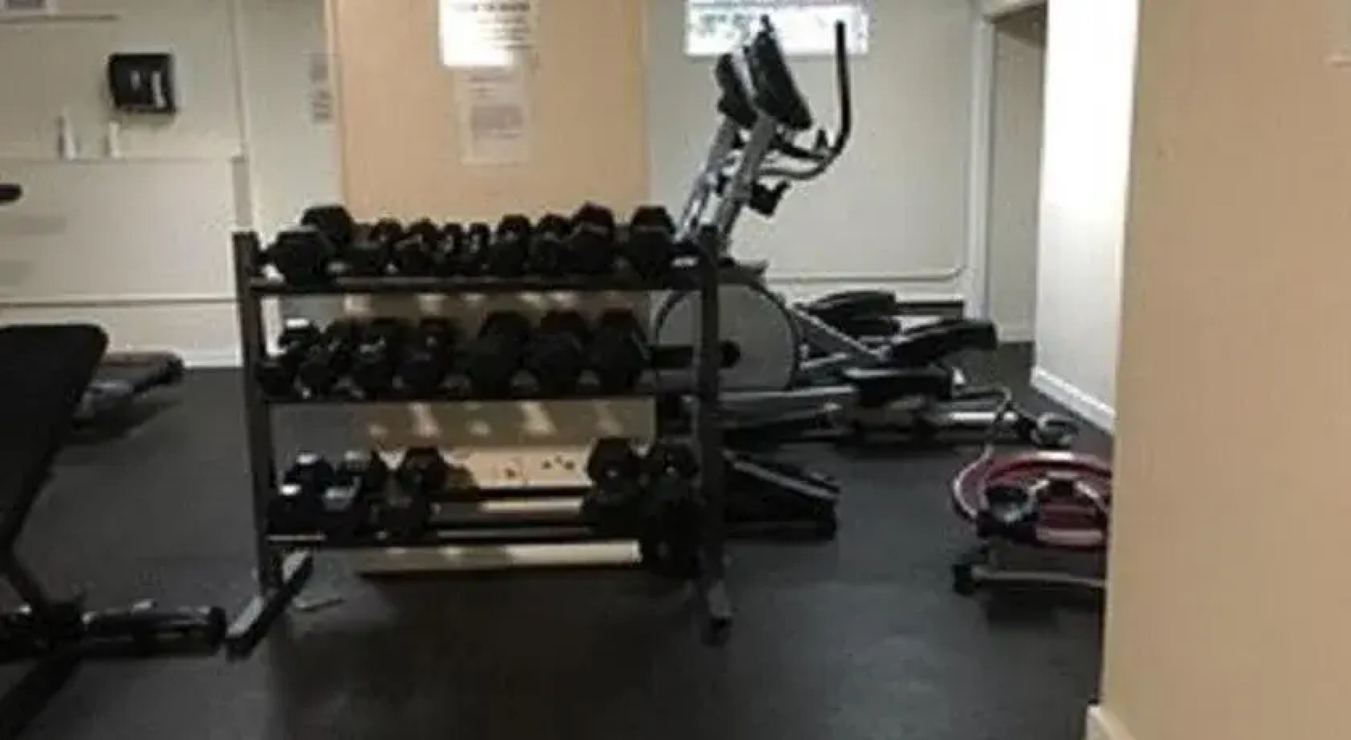 Pelicanstay in Burnaby Lake