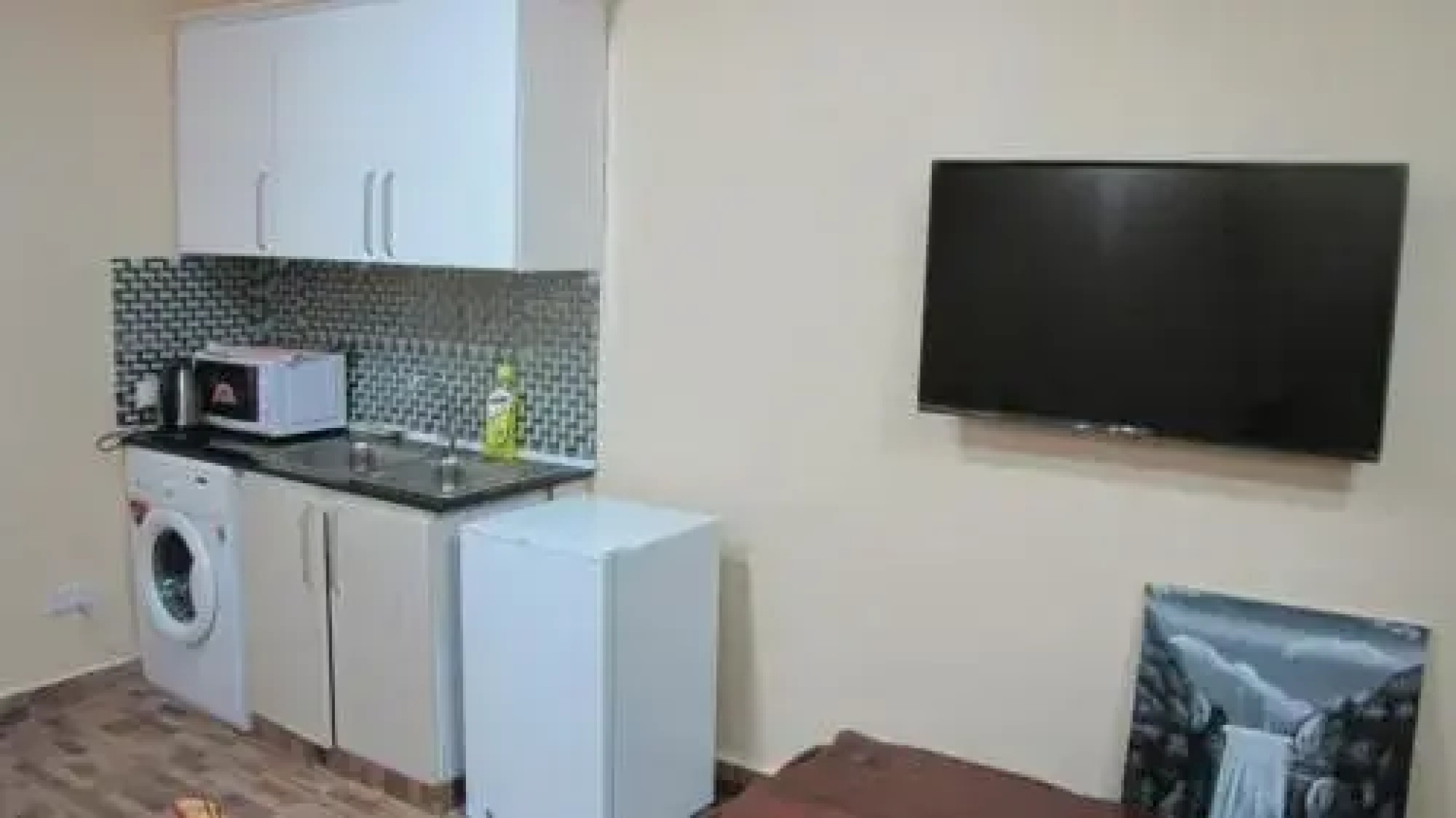 Jabali Apartments