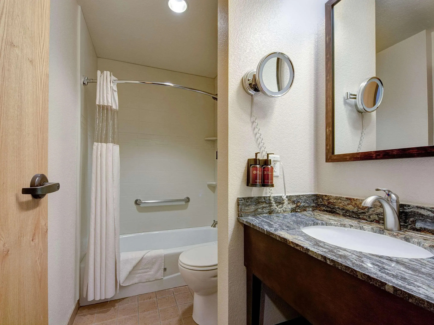The Golden Hotel, an Ascend Collection Hotel