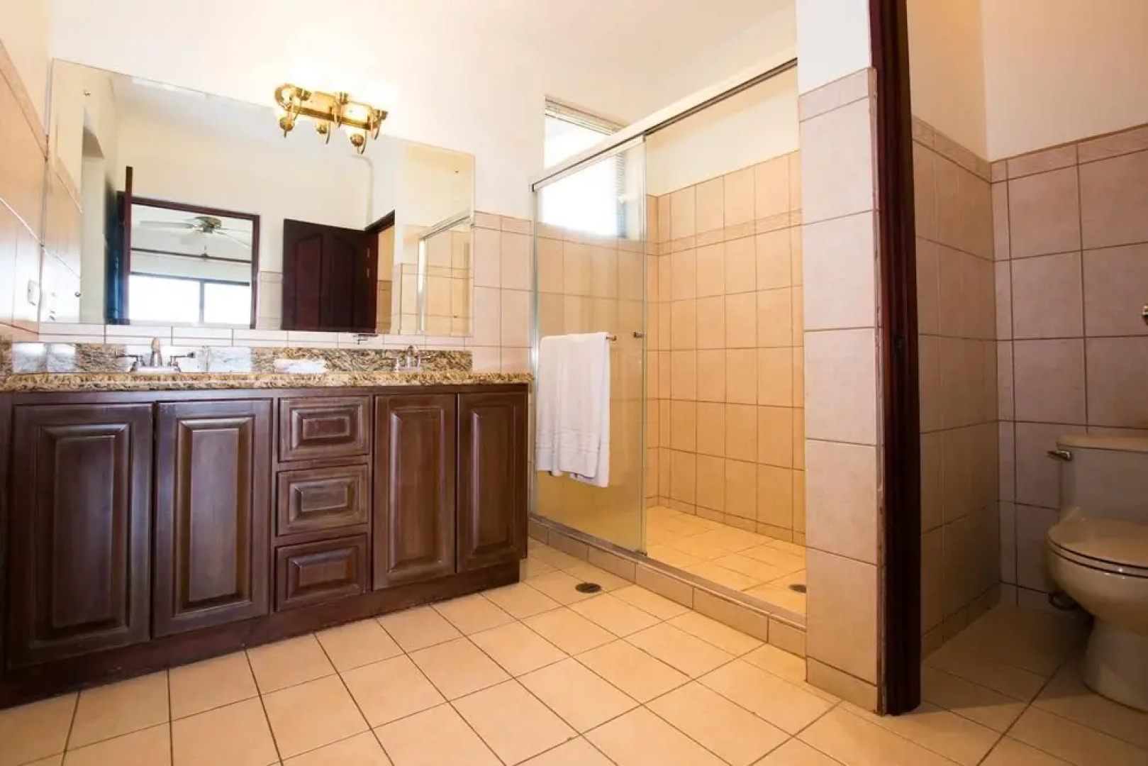 Luxury 3 bedroom condo with ocean view and private balcony