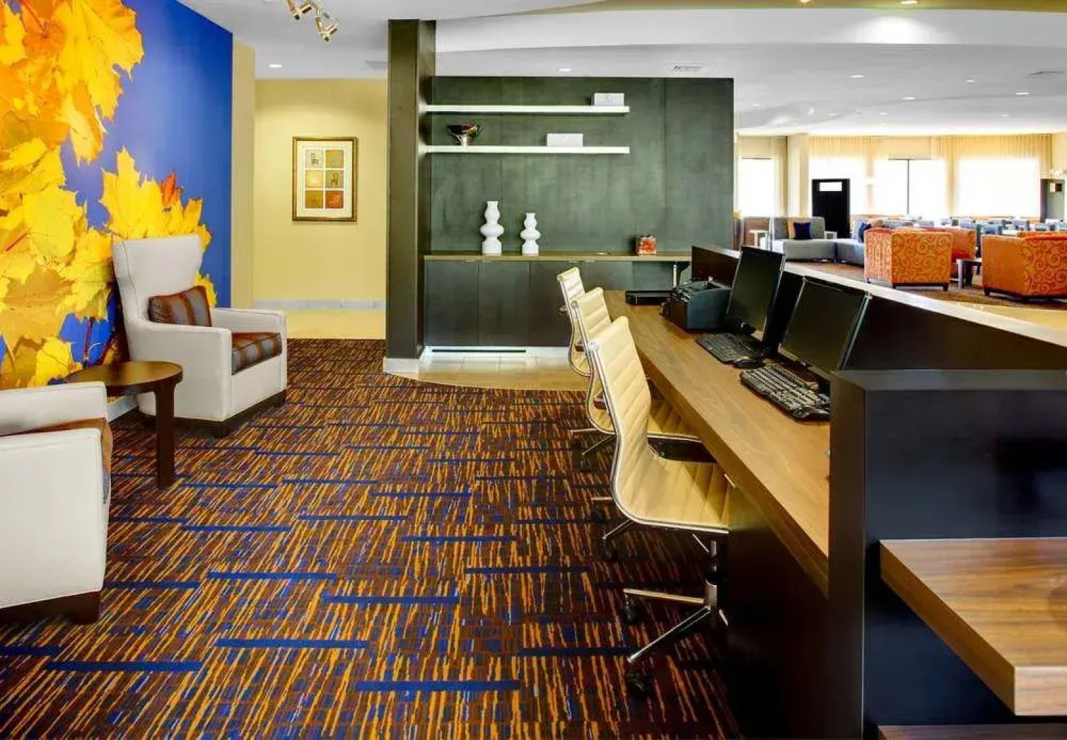 Courtyard High Point