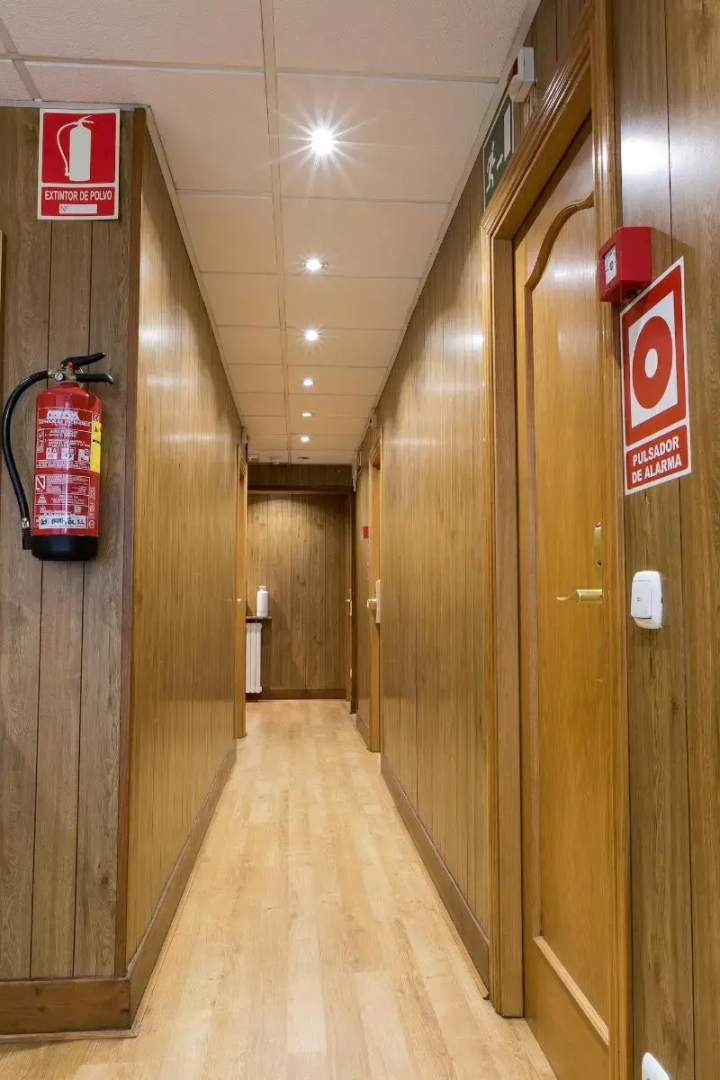 Hotel 139