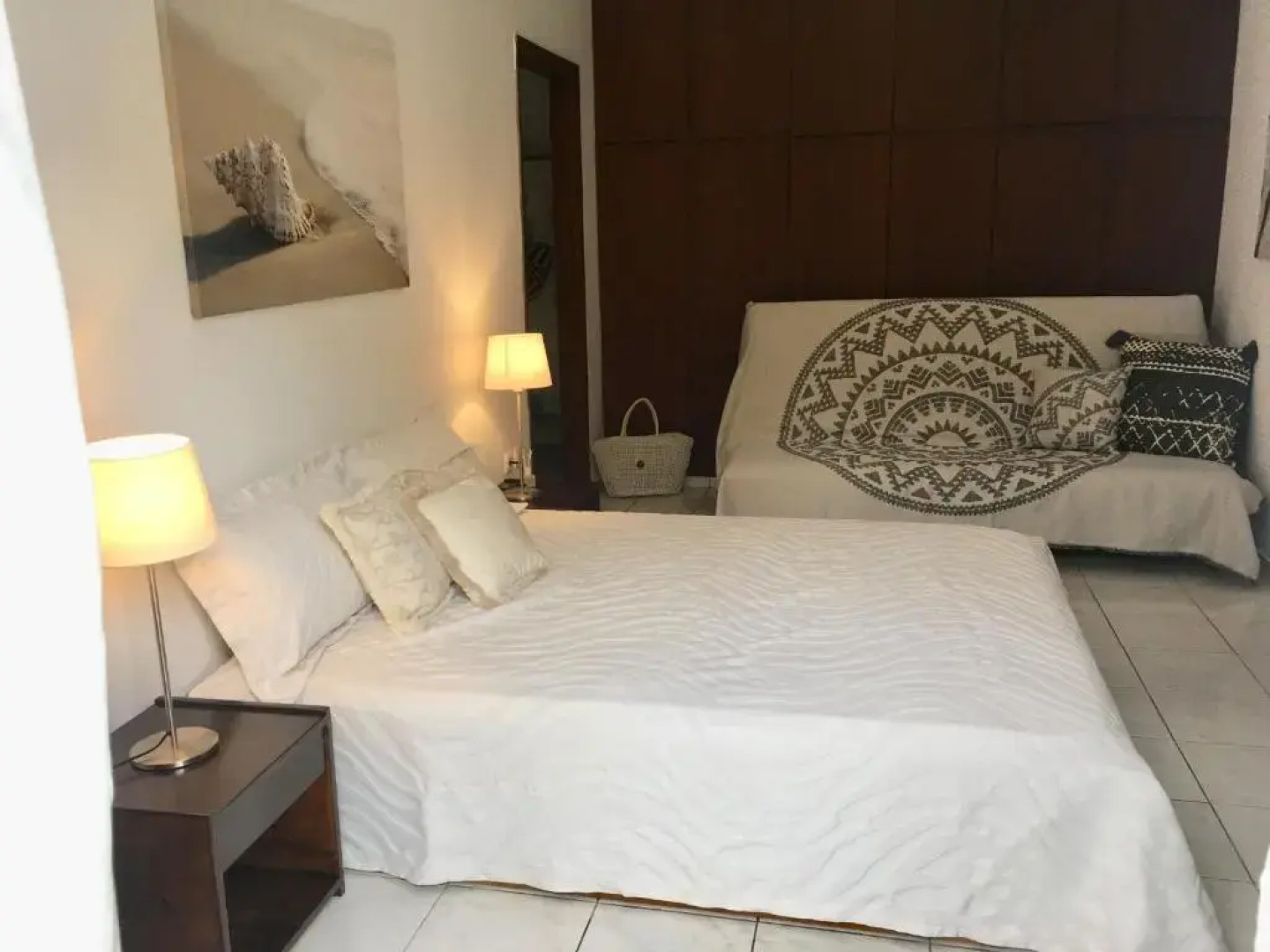 Eratous Seaside House