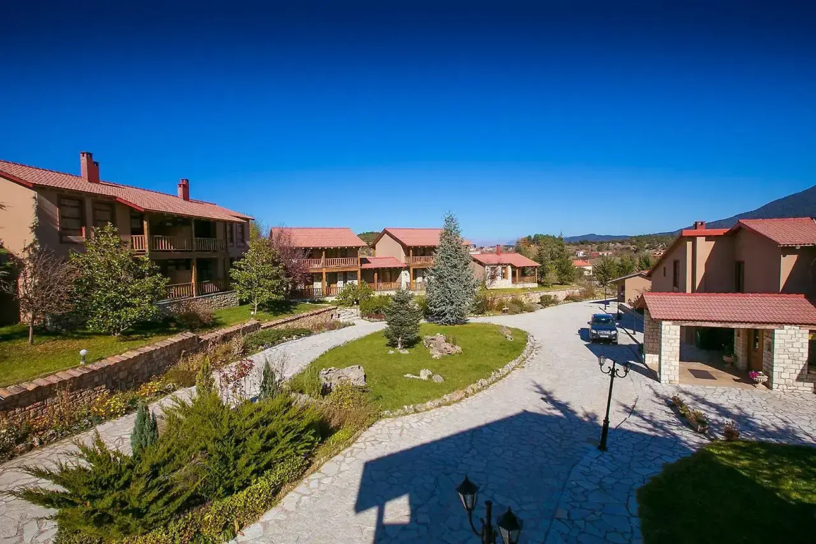 Vitina House Forest Resort