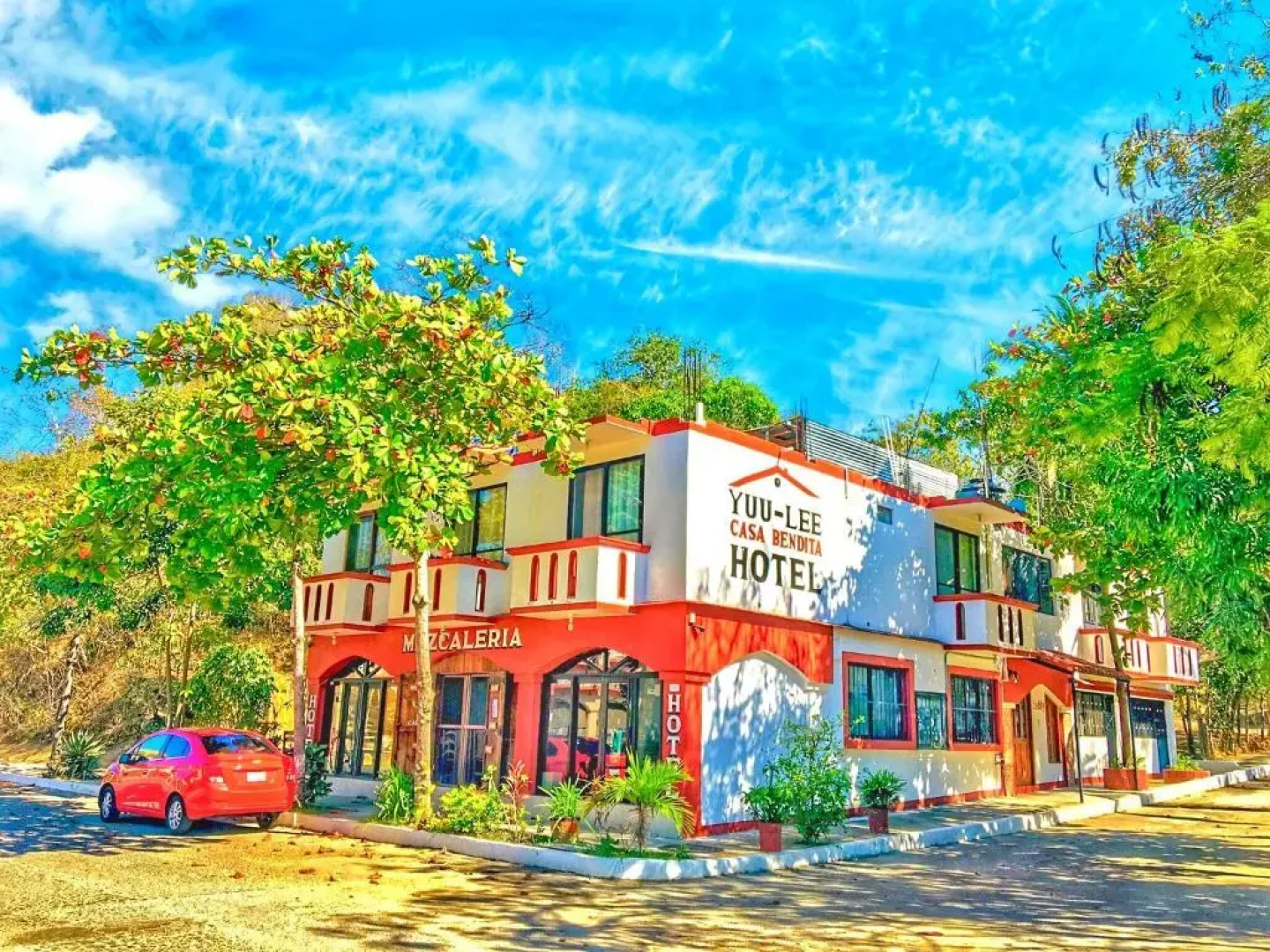 Yuu-lee Casa Bendita Huatulco