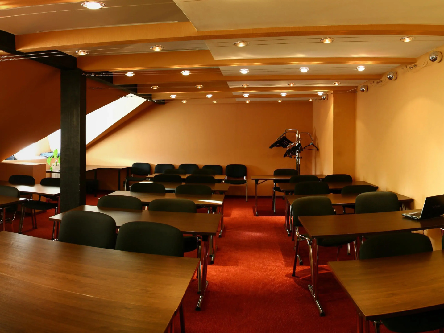 Стоуни Айлэнд на Каменноостровском