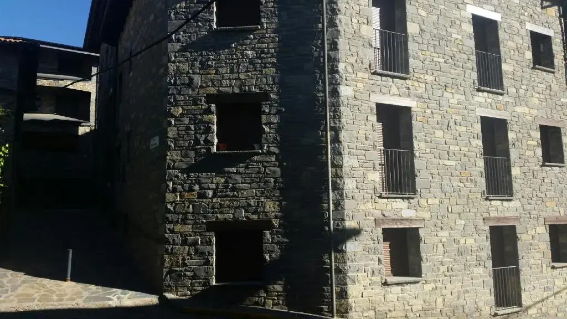 Apartamentos Valle de Tena - Biescas