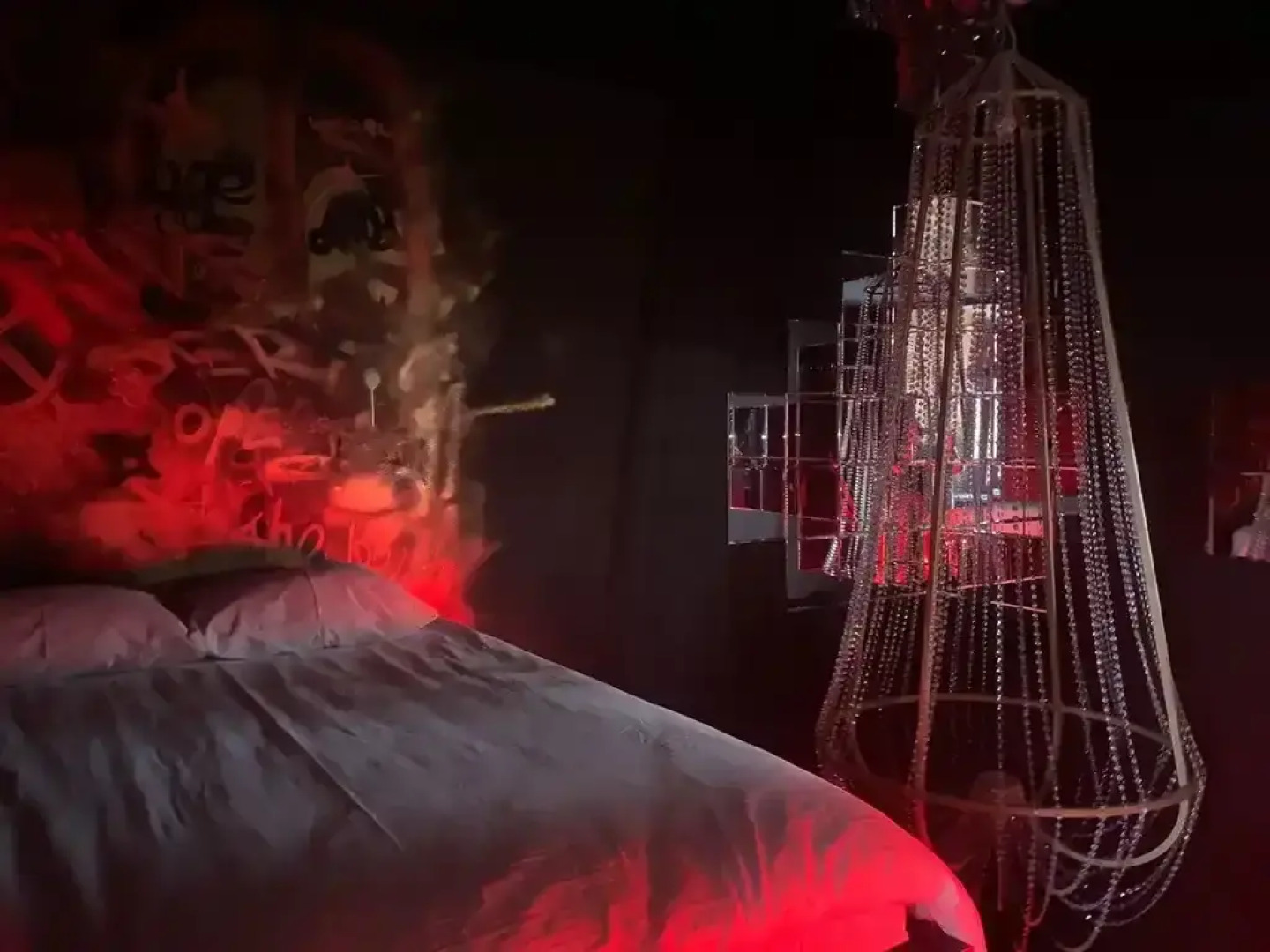 Mr&Mrs (Мисс и Мистер)