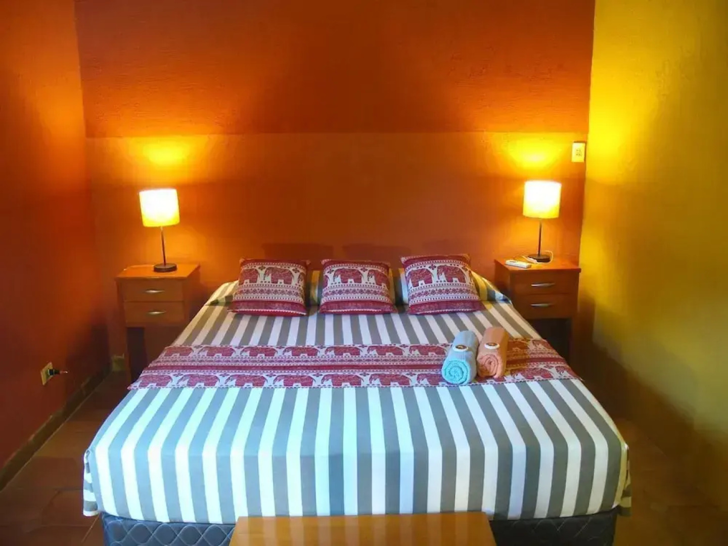 El Nomada Hotel & Hostel