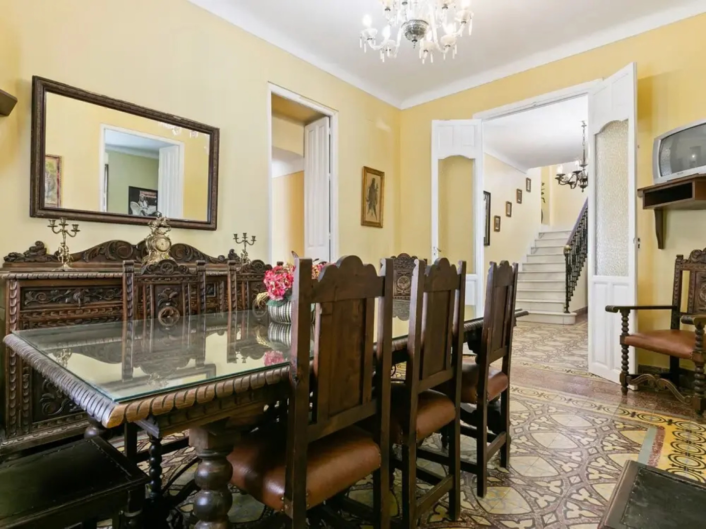 Luxurious Villa in Fuente de Piedra With Swimming Pool