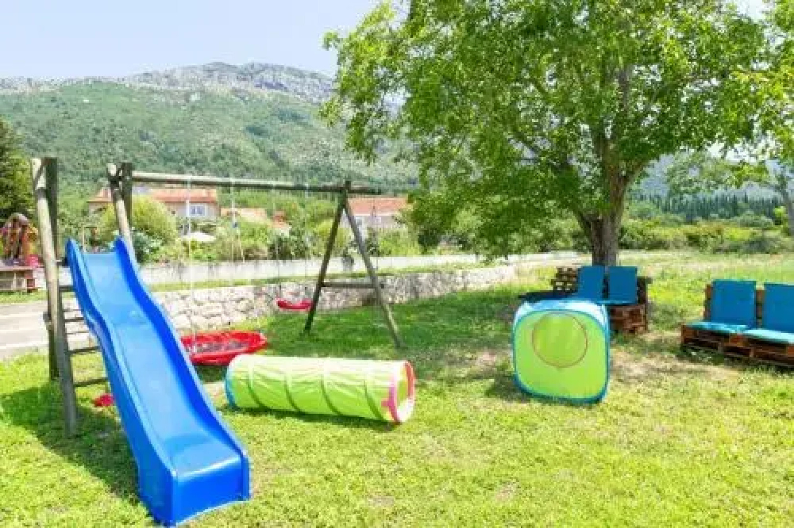 Villa Thousand Roses