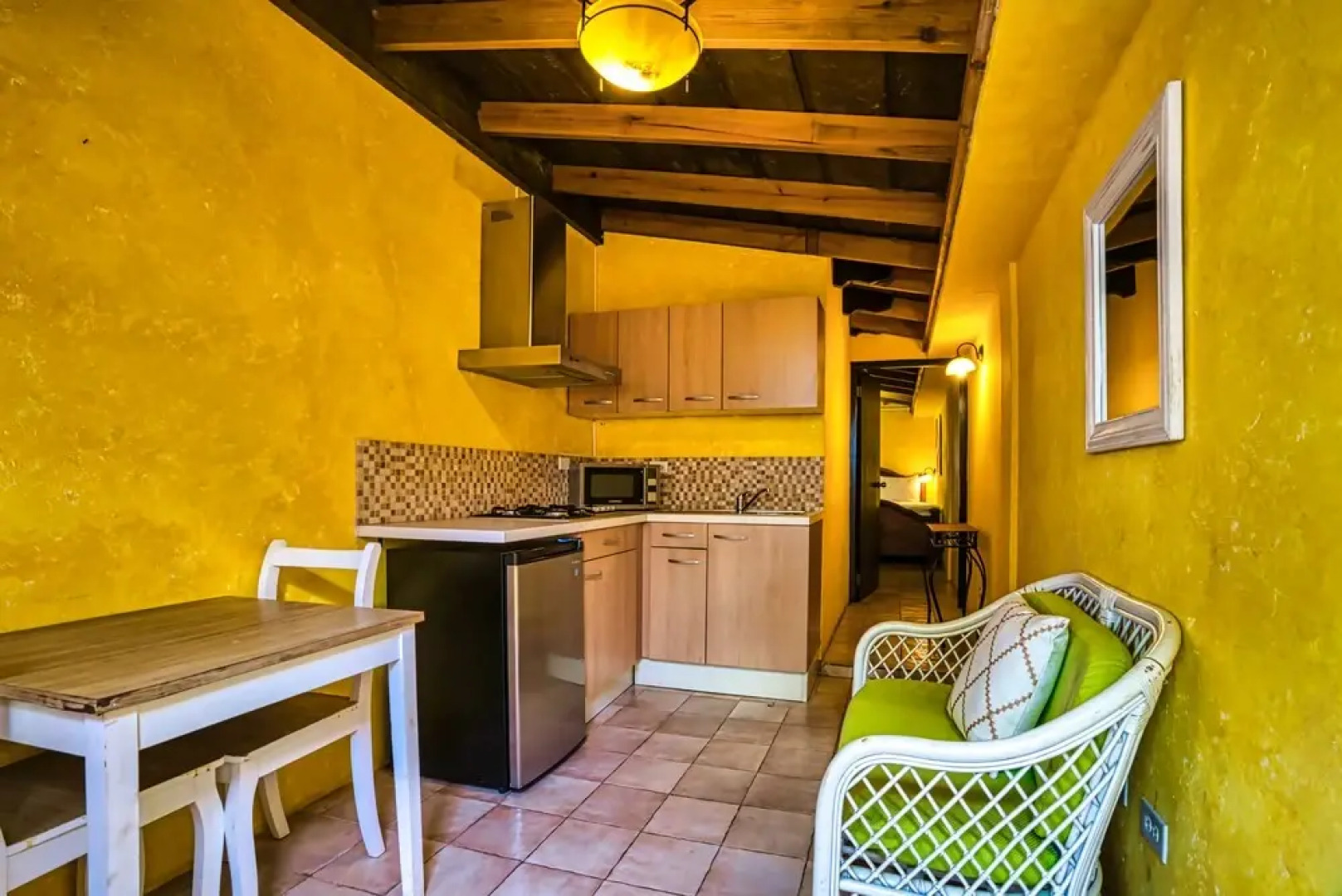 Mexican Style Villa With Private Pool, Free Utilities