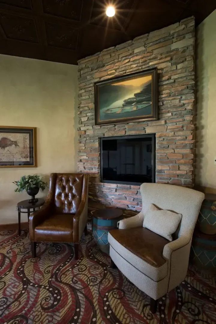 Miles City Hotel & Suites