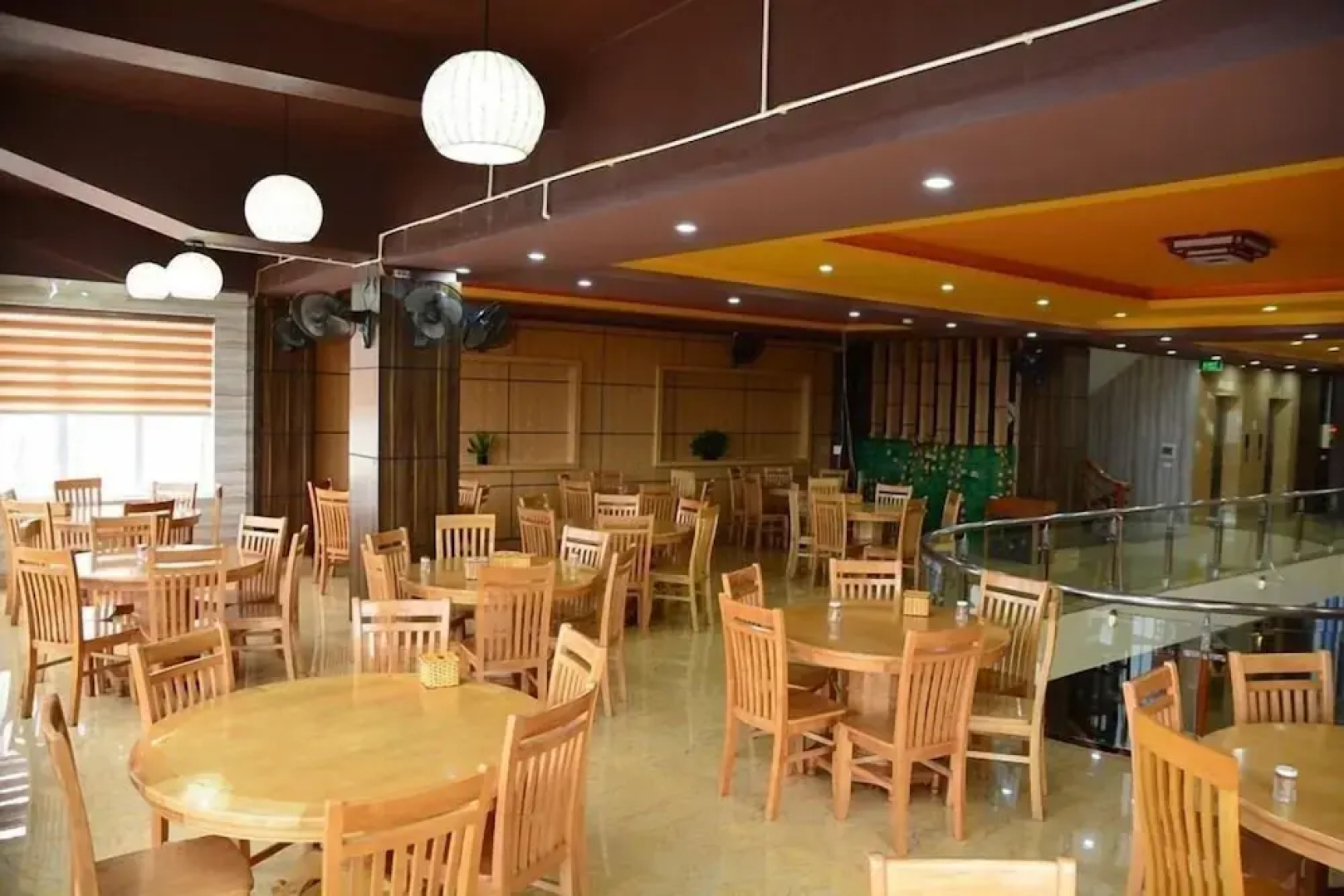 AHA Sun Hotel Moc Chau