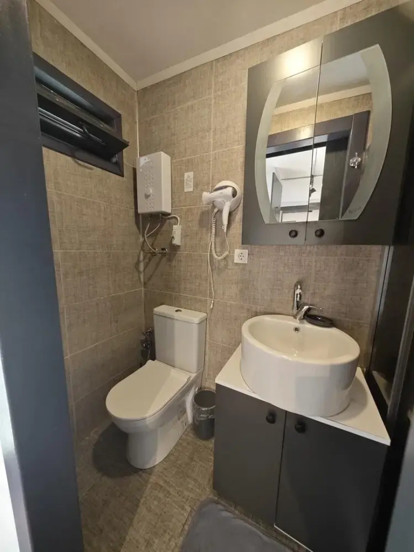 Ti̇ny Mi̇ni̇ House