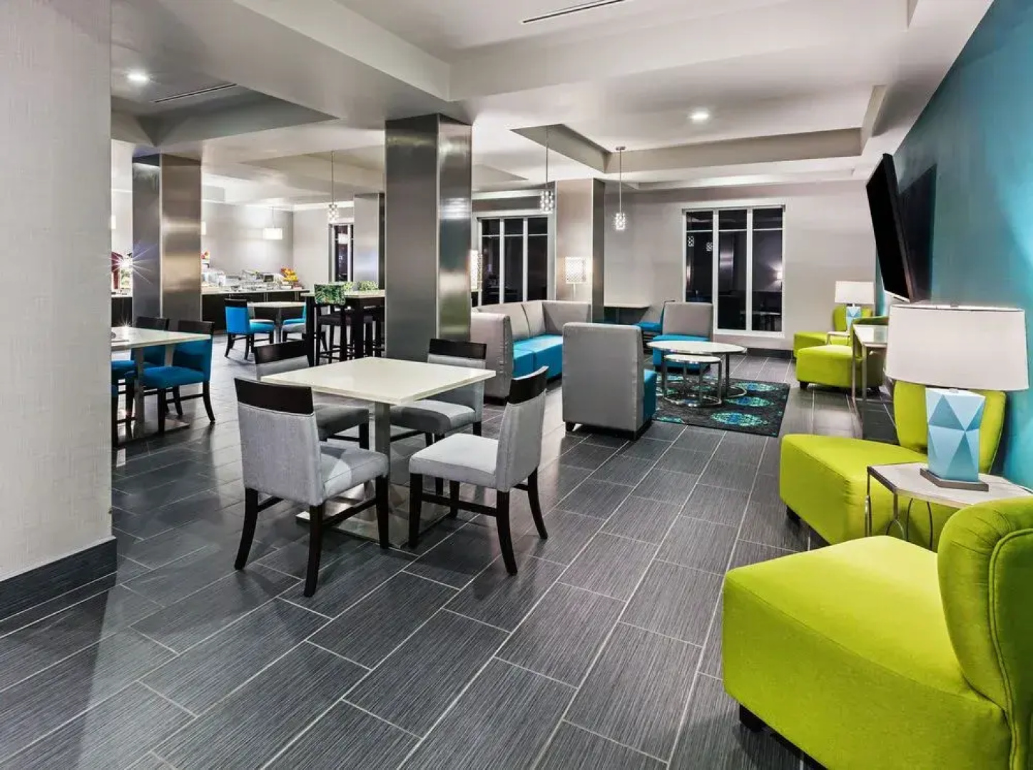 Holiday Inn Express and Suites Killeen-Fort Hood Area