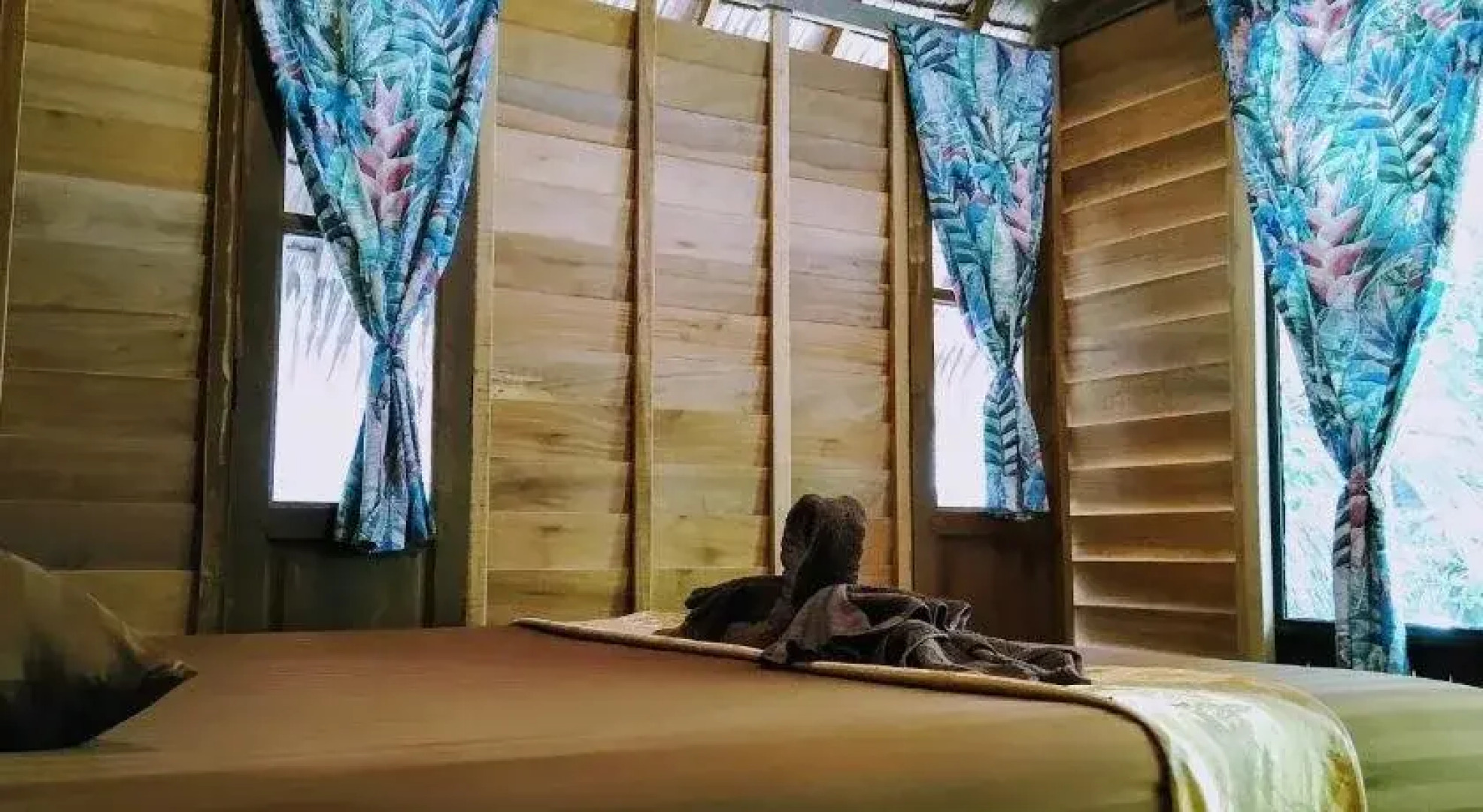 Kafair Hut - Adults Only