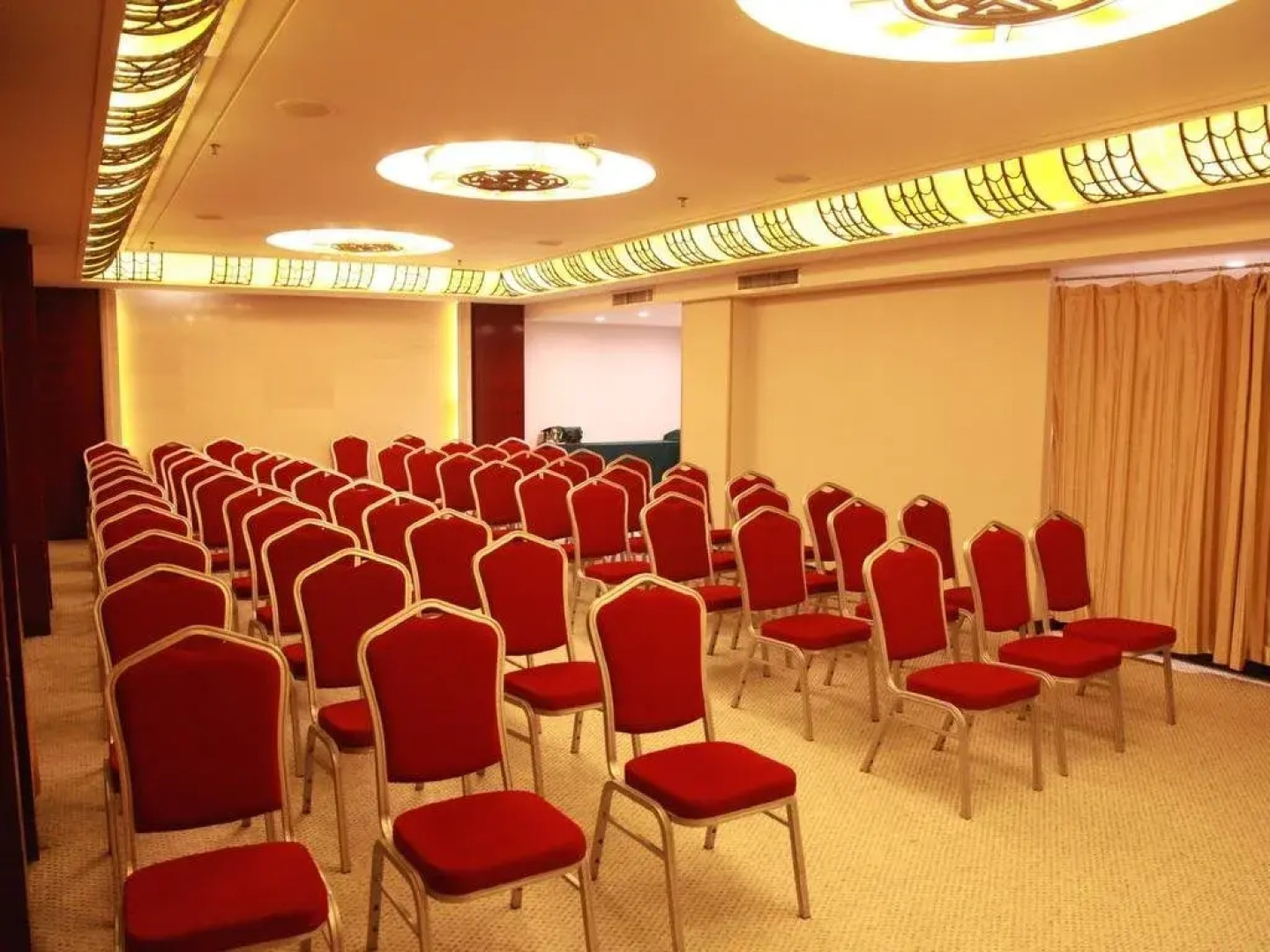 Luoyang Yingtianmen Xinyuan International Hotel (Luoyi Ancient City)