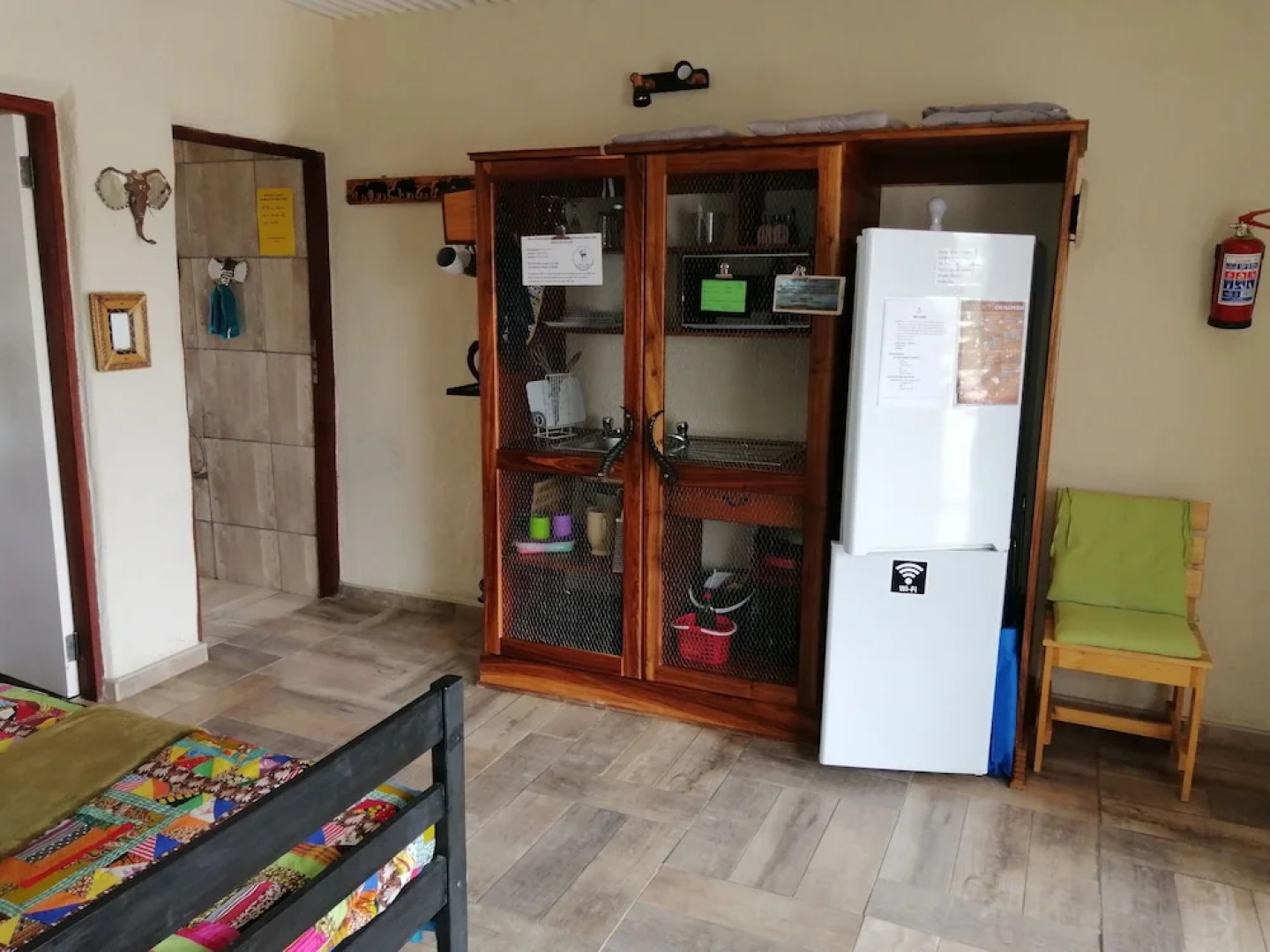 Ann's Lodge & Camping