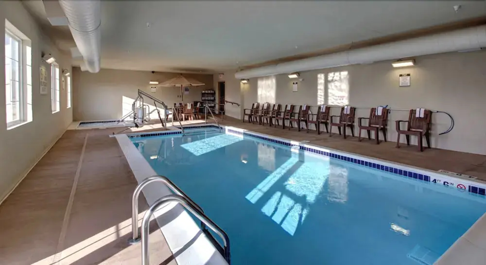 Cobblestone Hotel & Suites Connellsville