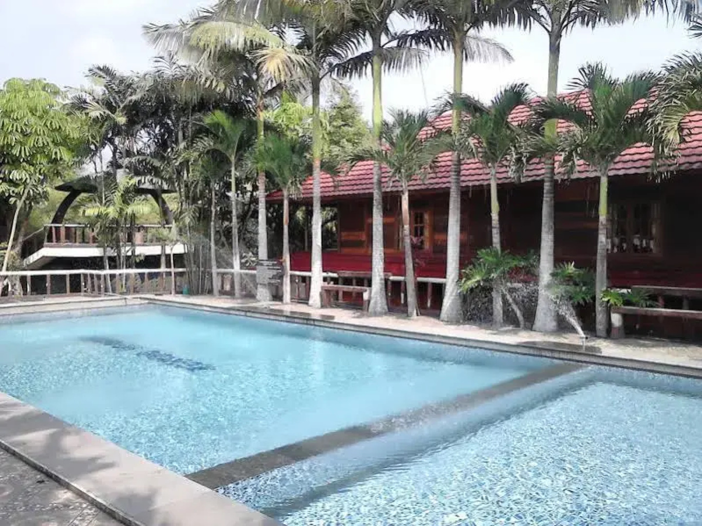 Aquarius Orange Resort