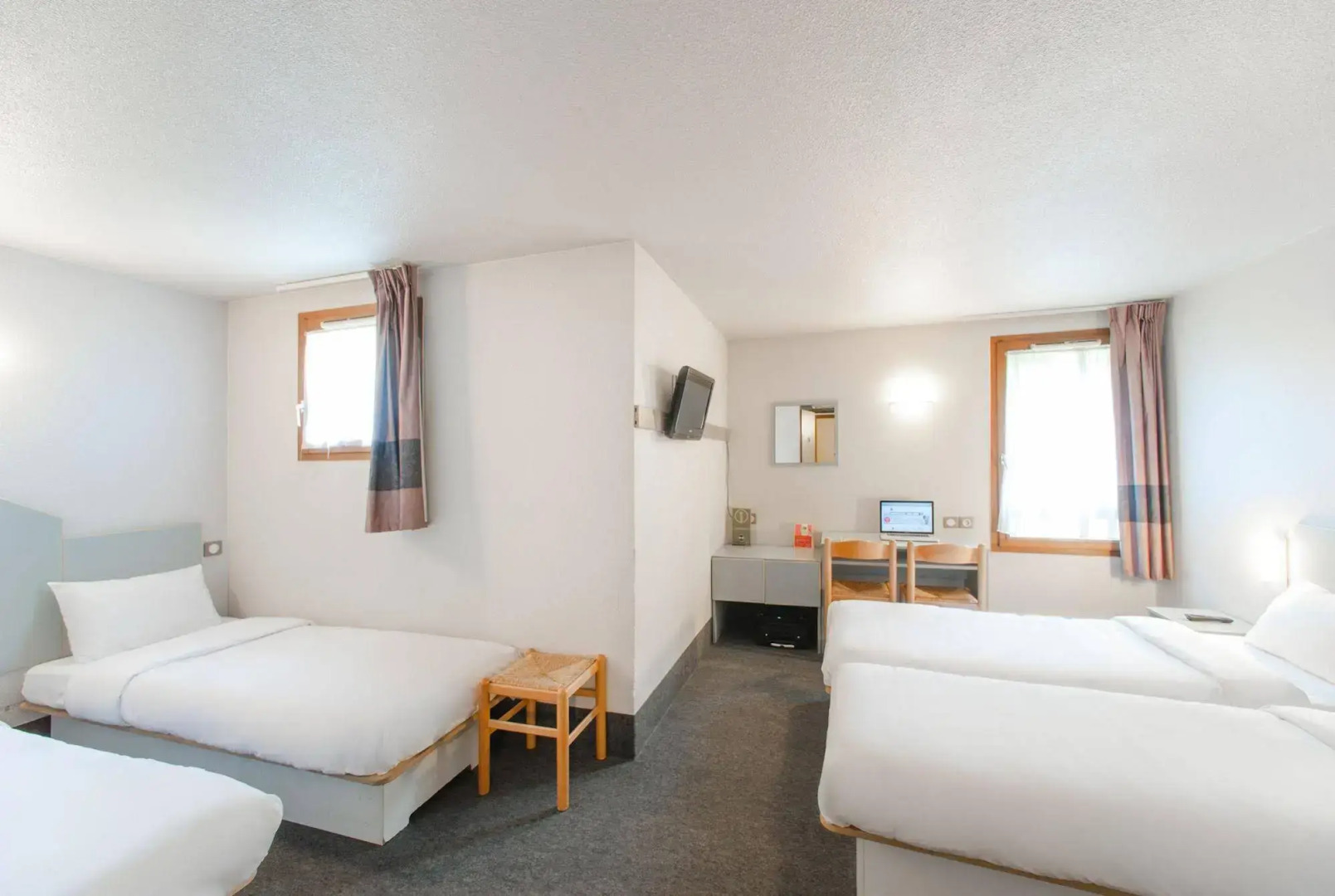 B&B HOTEL Chambéry La Cassine