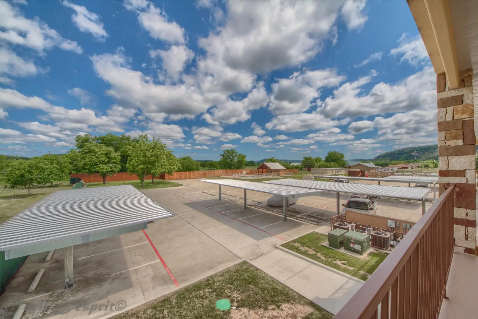 Riverview Terrace RG 203