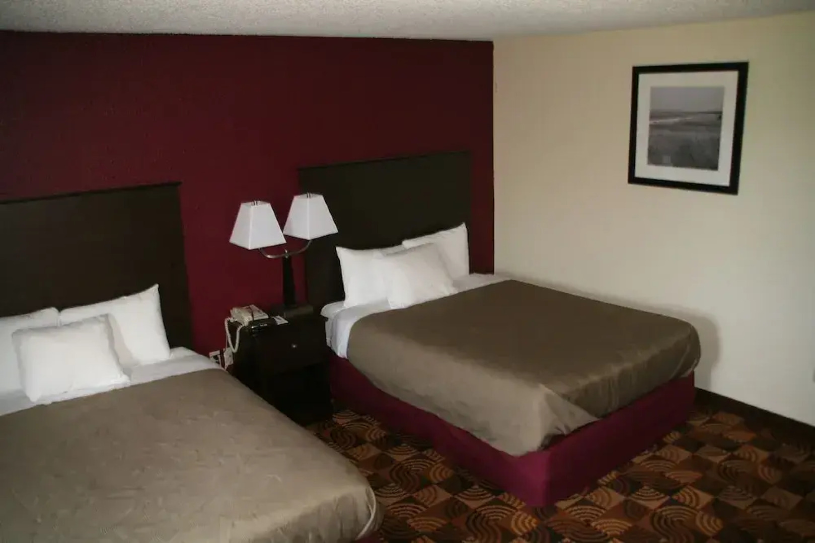 AmericInn Lodge & Suites Elkhorn