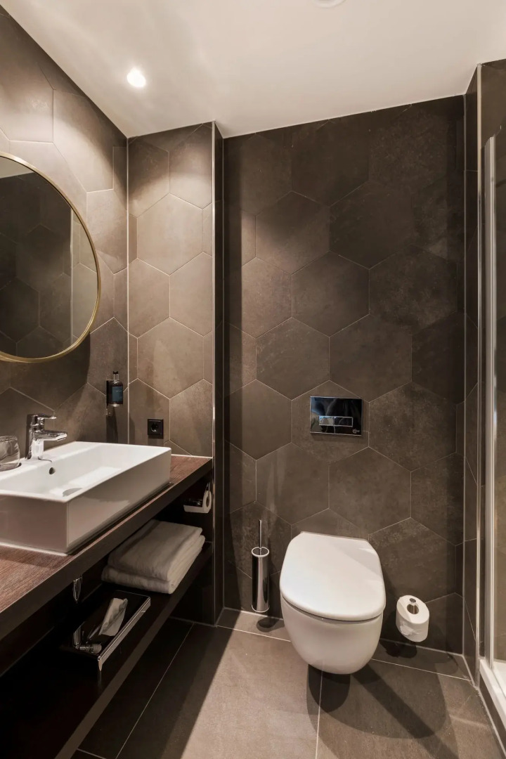 The James Hotel Rotterdam